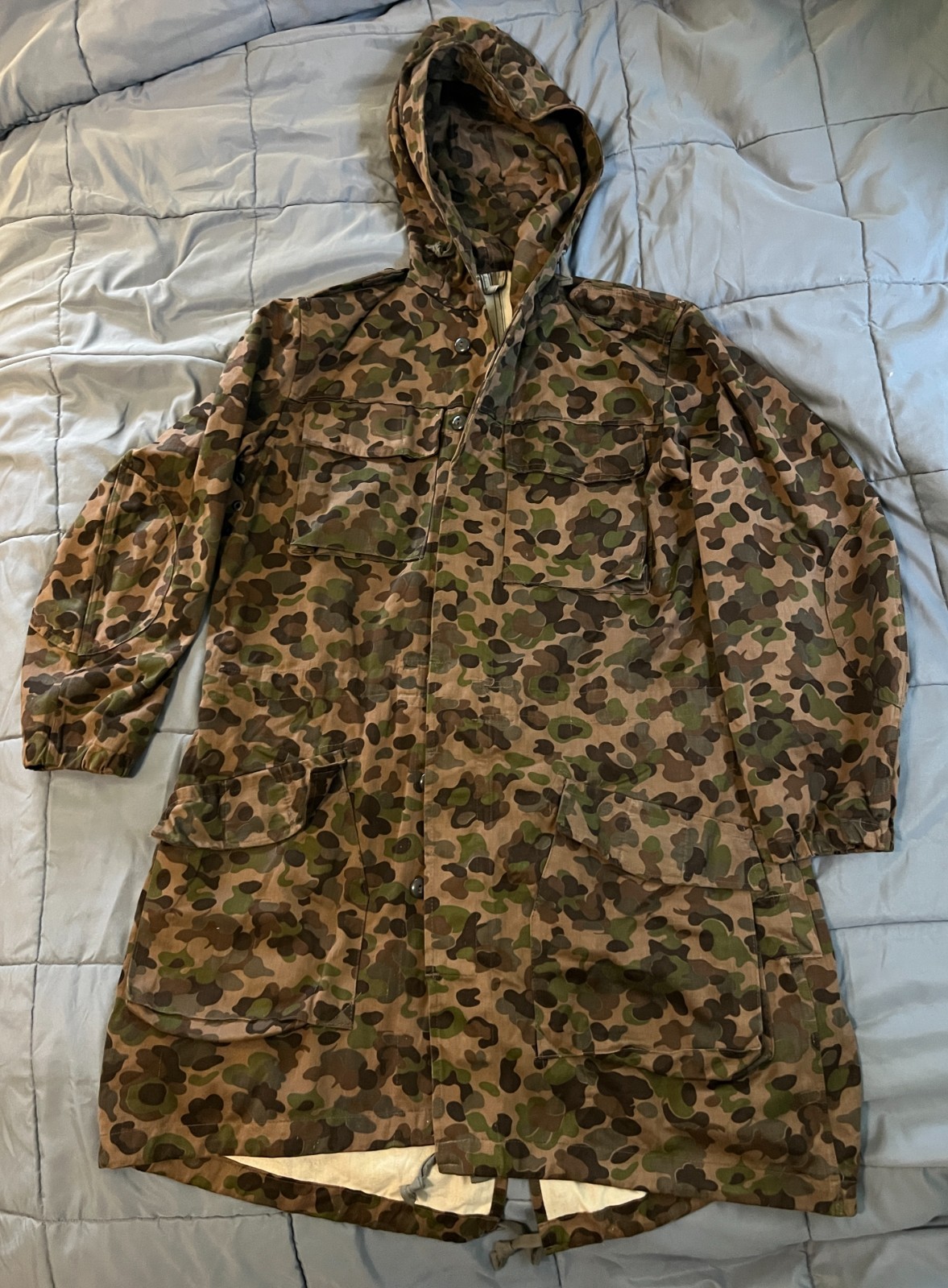 Pristine Vintage Austrian Army Pea Dot Camo Knee-length Parka Jacket -SHIPS FREE