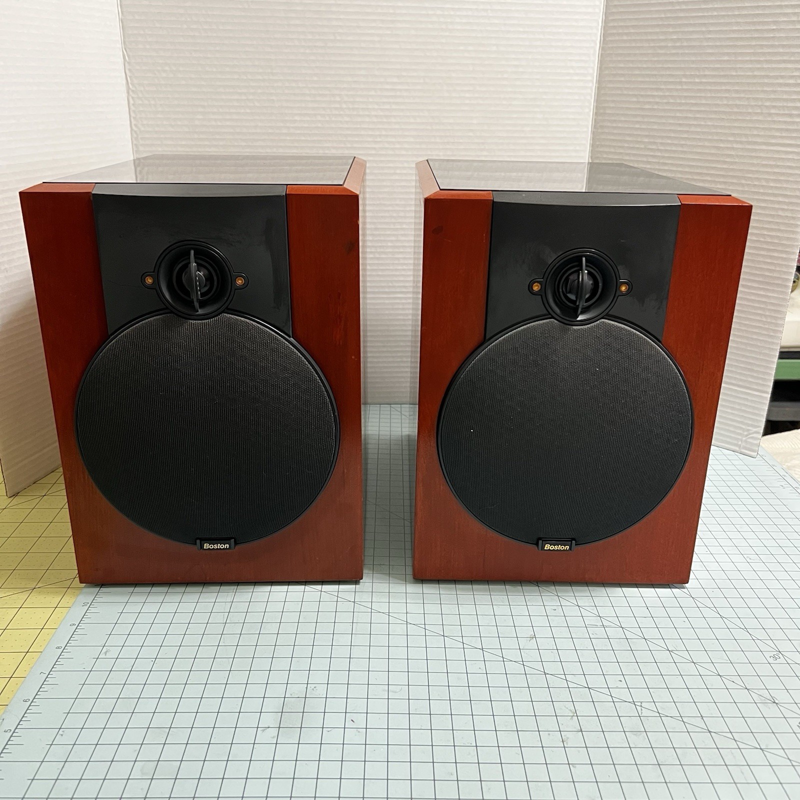 Boston Acoustics VR-M60 Bookshelf Speakers Pair Cherry Boston Acoustics VR-M60 Bookshelf Speakers Pair Cherry