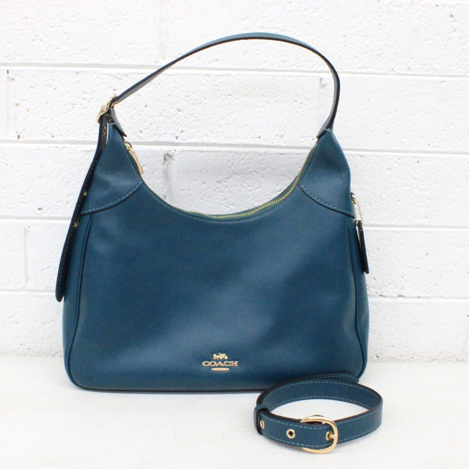 Coach Outlet Used Ella CCE48 Teal Leather Adjustable Strap Shoulder Bag Purse Coach Outlet Used Ella CCE48 Teal Leather Adjustable Strap Shoulder Bag Purse