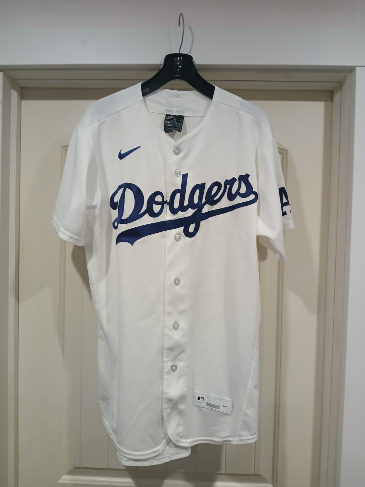 MLB Nike Los Angeles Dodgers Flex Base 2026 home white jersey (adult size 44)