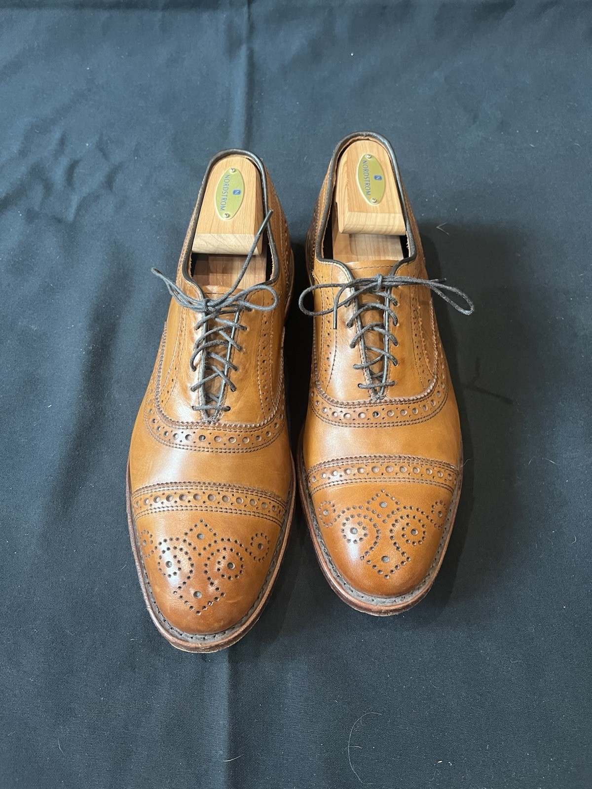 Allen Edmonds Strand Mens 10D Brogue Oxford Shoes Walnut W/Shoe Trees Excellent Allen Edmonds Strand Mens 10D Brogue Oxford Shoes Walnut W/Shoe Trees Excellent