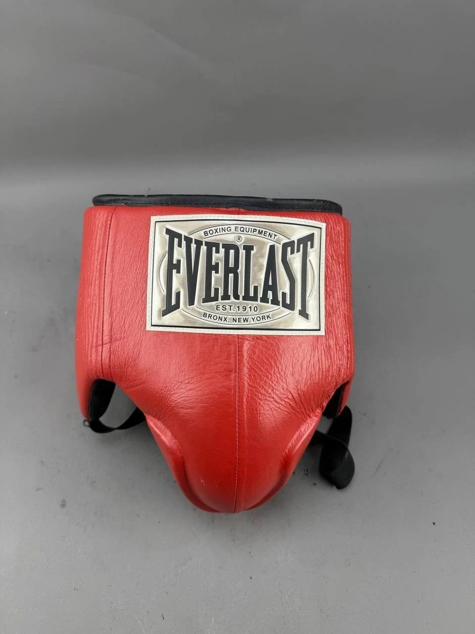 Vintage Bronx, NY Everlast Groin Protector Size M - Red Vintage Bronx, NY Everlast Groin Protector Size M - Red
