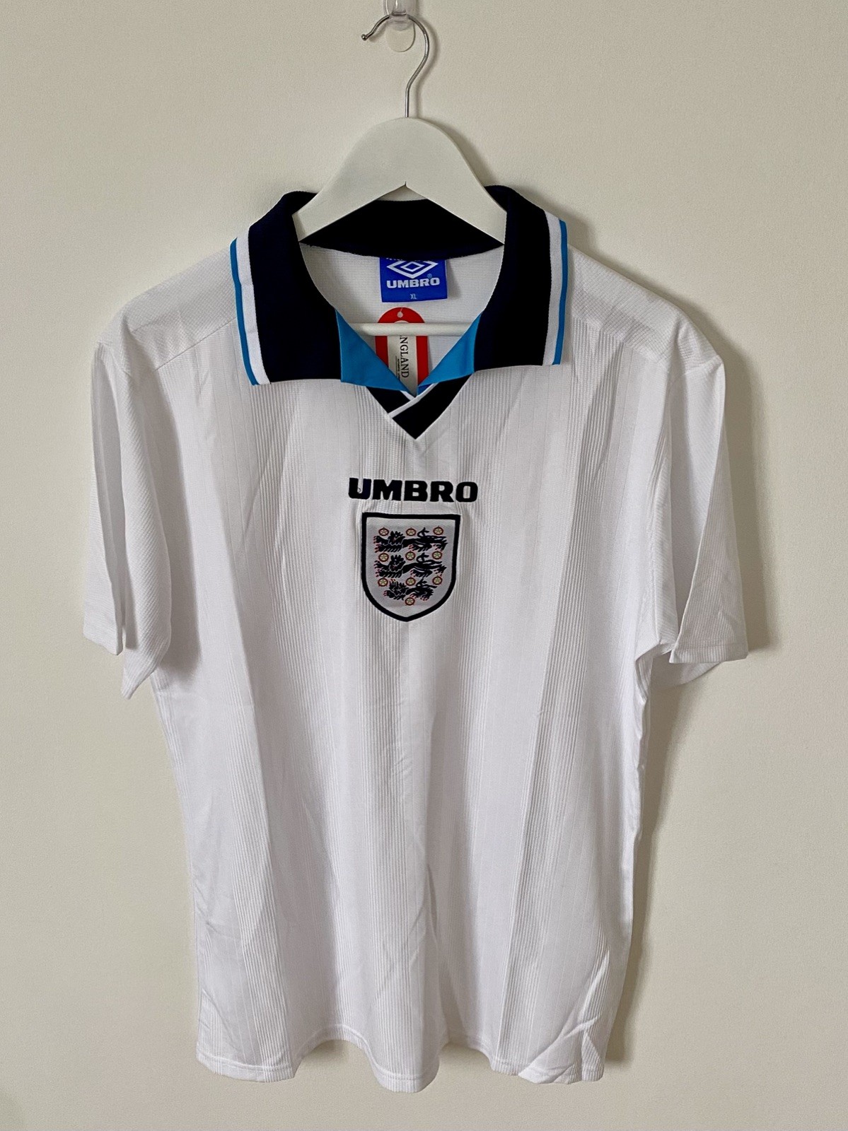 Umbro Retro Replica England 1996 Home Football Shirt Extra Large XL White Umbro Retro Replica England 1996 Home Football Shirt Extra Large XL White
