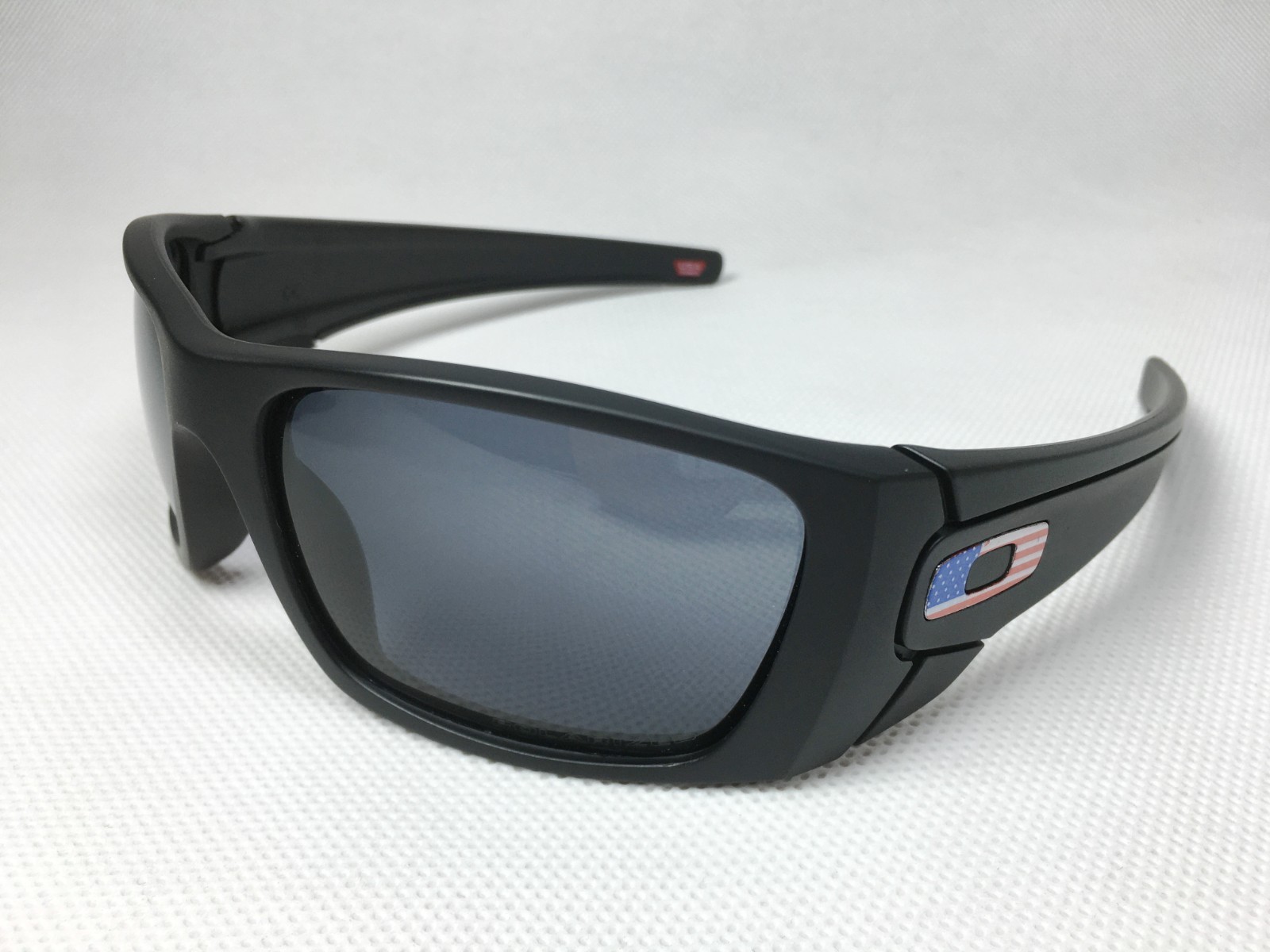 NEW Oakley SI FUEL CELL Matte BLACK USA FLAG Grey Tactical Sunglass 9096-38 NEW Oakley SI FUEL CELL Matte BLACK USA FLAG Grey Tactical Sunglass 9096-38