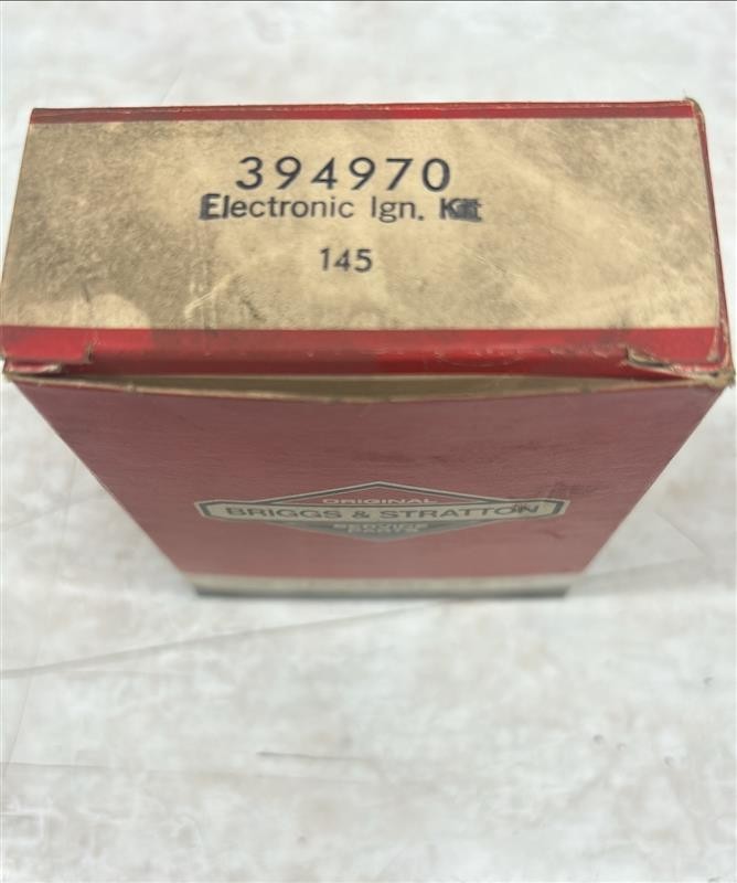 Briggs & Stratton Electronic Ignition Kit 394970 - OEM Packaging - NOS Briggs & Stratton Electronic Ignition Kit 394970 - OEM Packaging - NOS