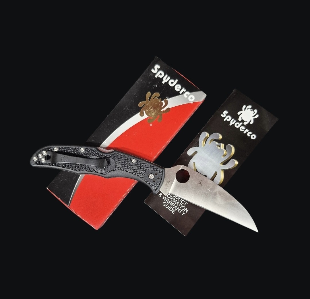 Spyderco Endura 4 Lockback Folding Knife 3.88 Spyderco Endura 4 Lockback Folding Knife 3.88