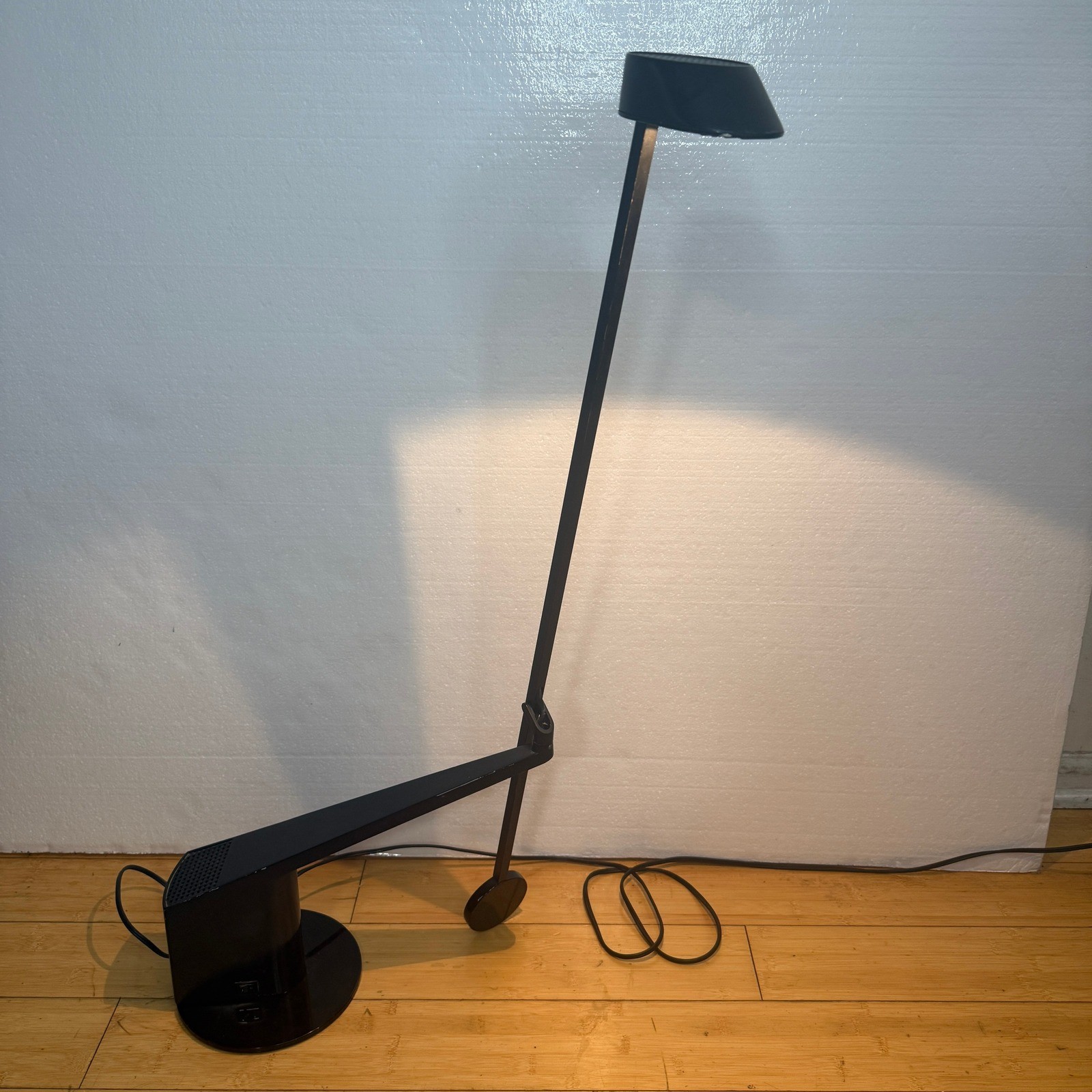 Vtg Rodolfo Bonetto for Guzzini ALA Desk Lamp Black Italian Postmodern A.4055