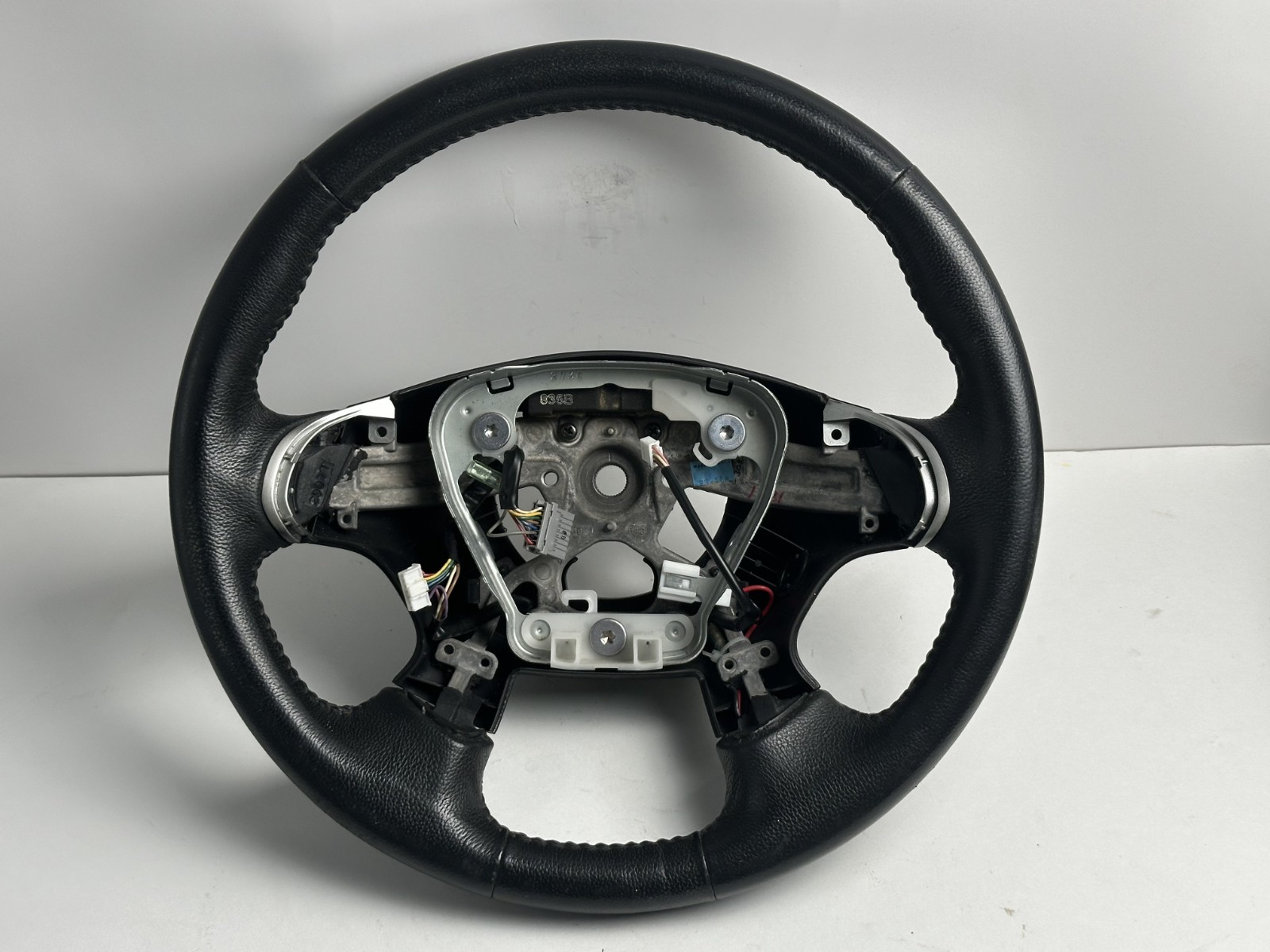 2013-2016 NISSAN PATHFINDER BLACK  STEERING WHEEL OEM 48430-3KG2A