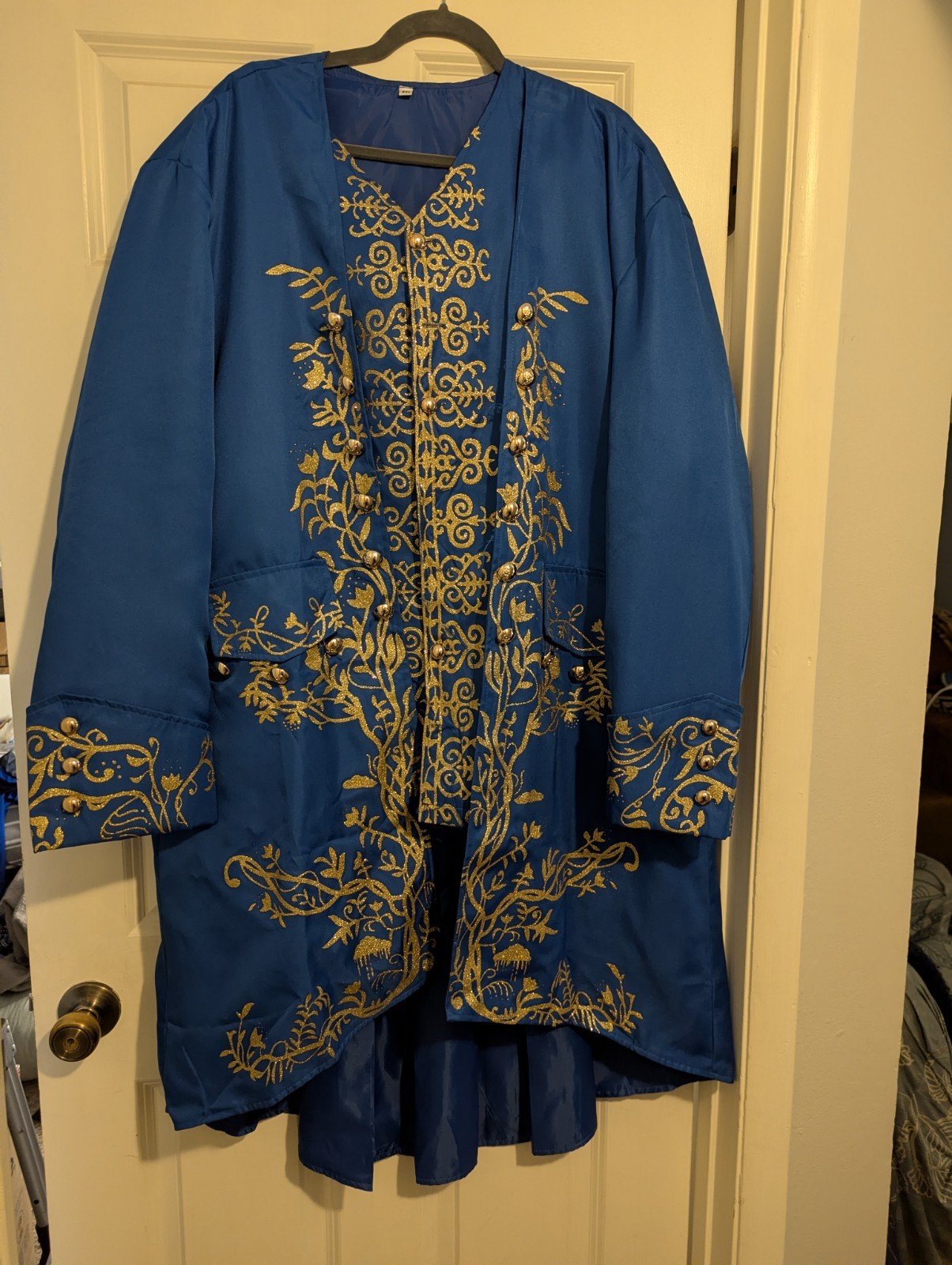 Mens 3XL Blue & Gold Medieval Prince 3 Pc Costume . Beauty and the Beast Mens 3XL Blue & Gold Medieval Prince 3 Pc Costume . Beauty and the Beast