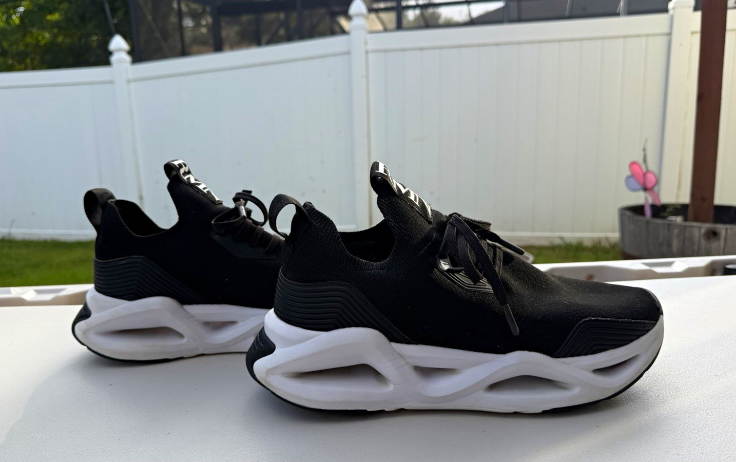 EA7 Emporio Armani Mens Black/White Low Top Lace Up Athletic Sneakers Synthetic EA7 Emporio Armani Mens Black/White Low Top Lace Up Athletic Sneakers Synthetic