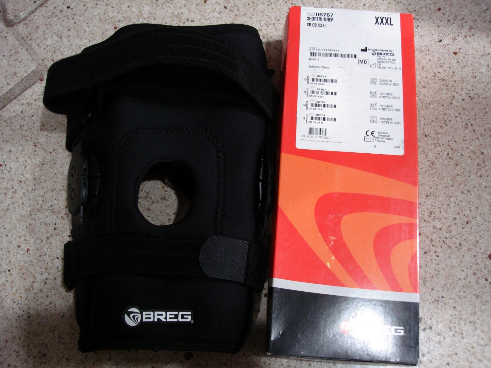 NEW IN BOX Breg NEW IN BOX Breg