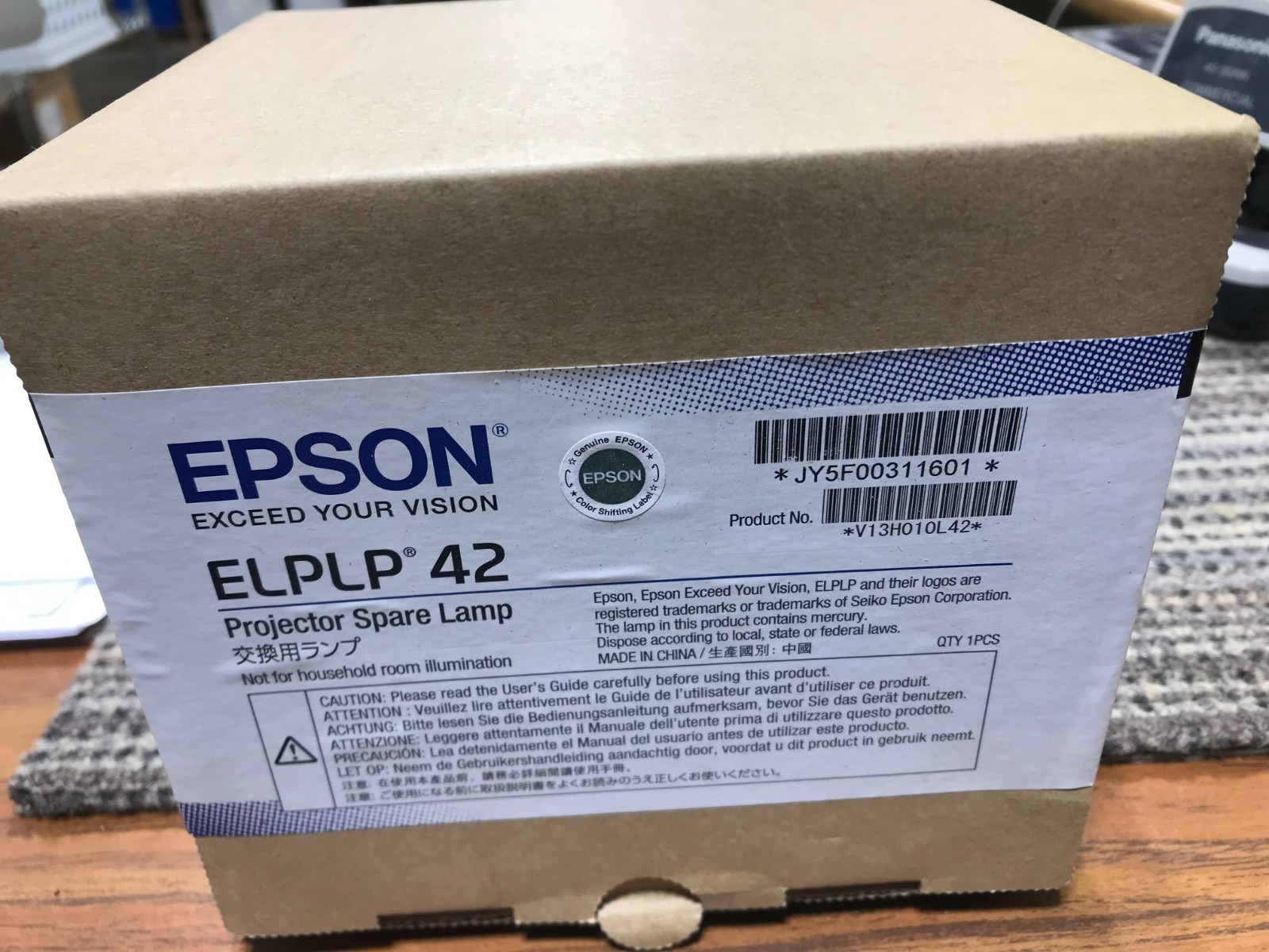 Lamp & Housing For Epson ELPLP 42  Powerlite SPARE LAMP*NIB