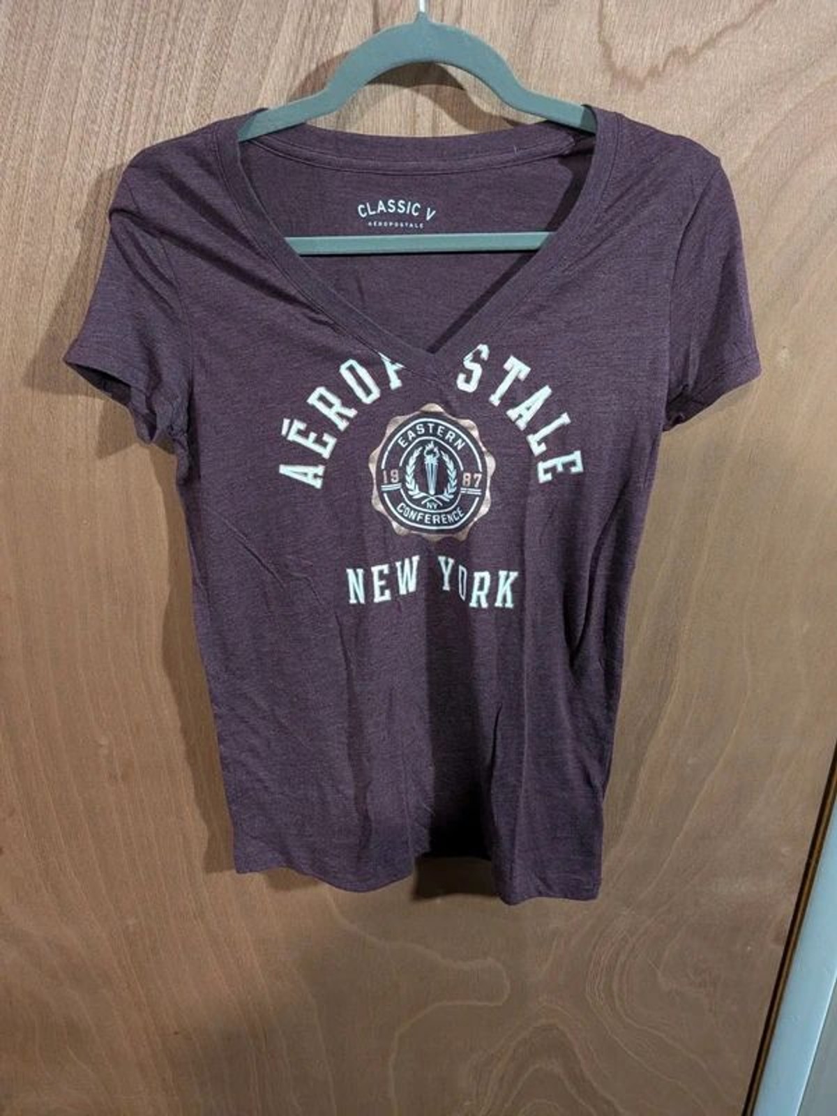 Aeropostale t shirt for women size M Aeropostale t shirt for women size M