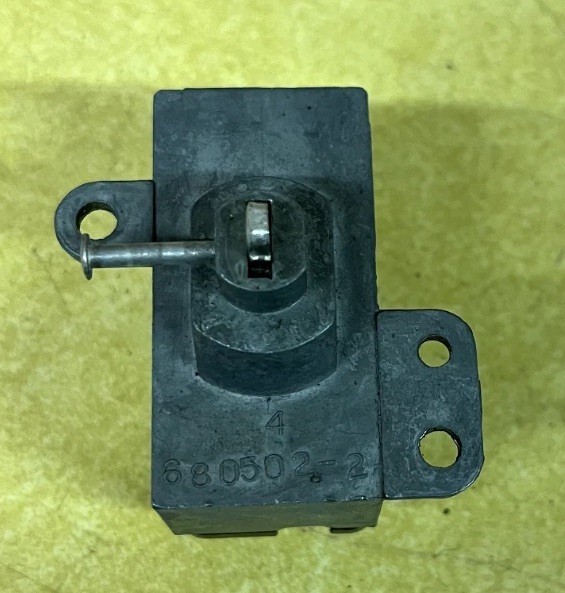 New Old Stock/NOS Headlight Switch 1968-70 Mopar B Body with Rallye Dash