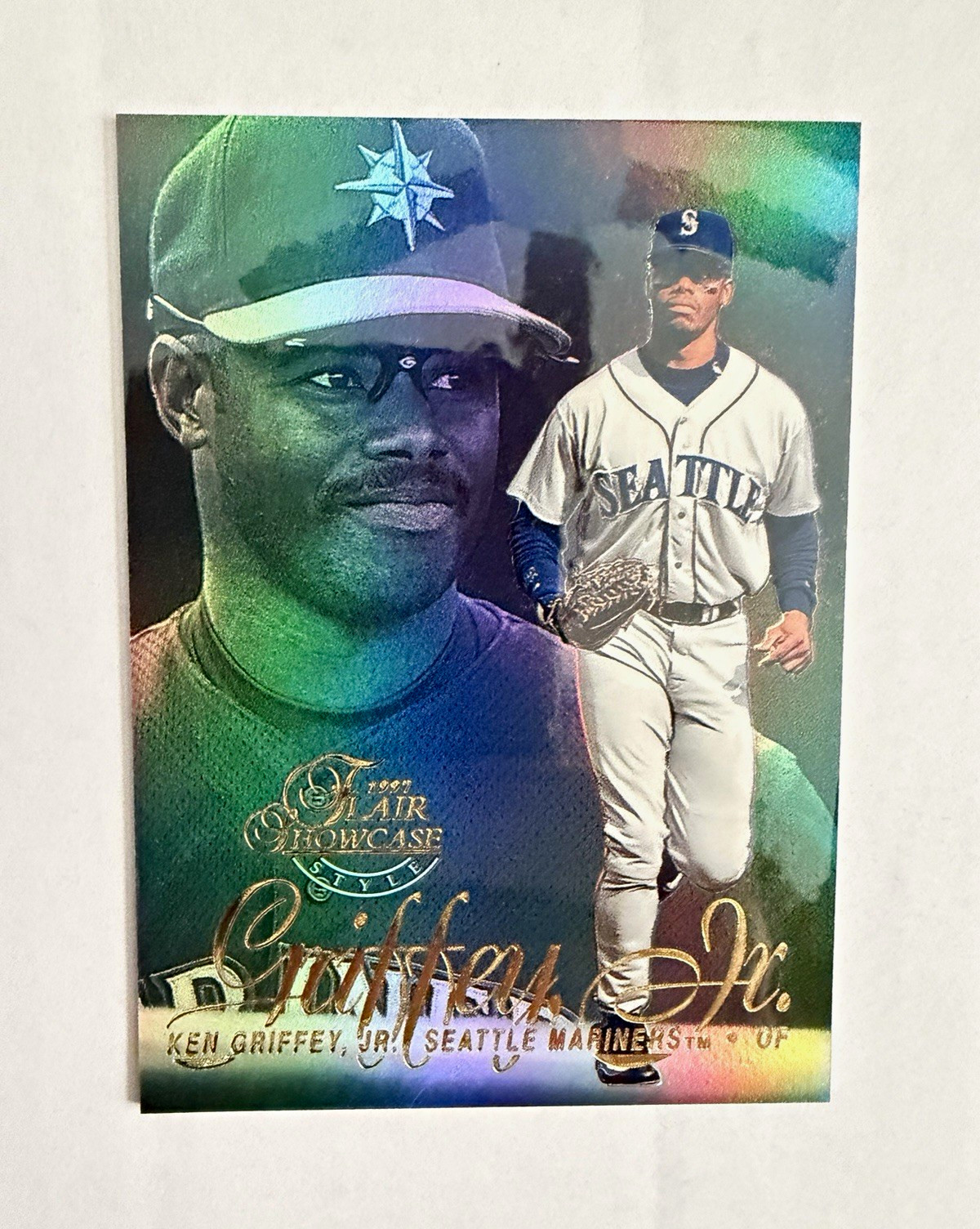 Ken Griffey Jr 1997 Flair Showcase #24 Row 2 Section 1 Mariners HOF