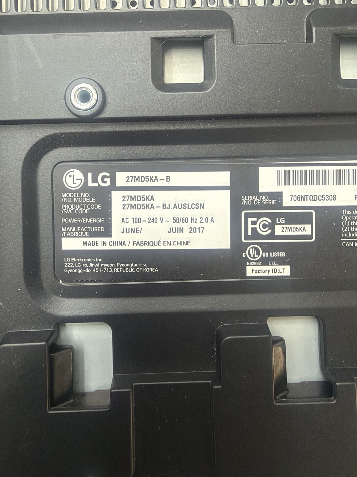 LG UltraFine 5K 27MD5KA LG UltraFine 5K 27MD5KA