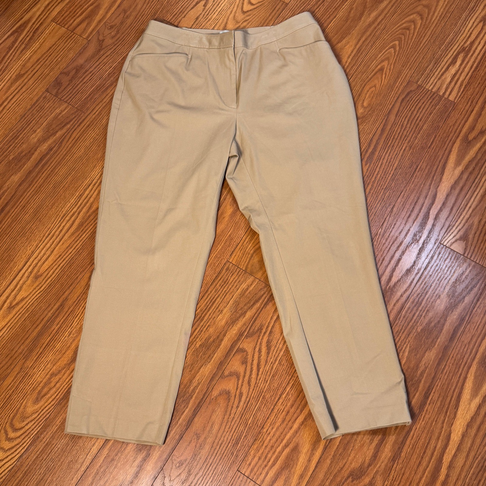 Talbots Woman Heritage Khaki Tan Straight Leg Trousers Pants 16W LK2666 Talbots Woman Heritage Khaki Tan Straight Leg Trousers Pants 16W LK2666