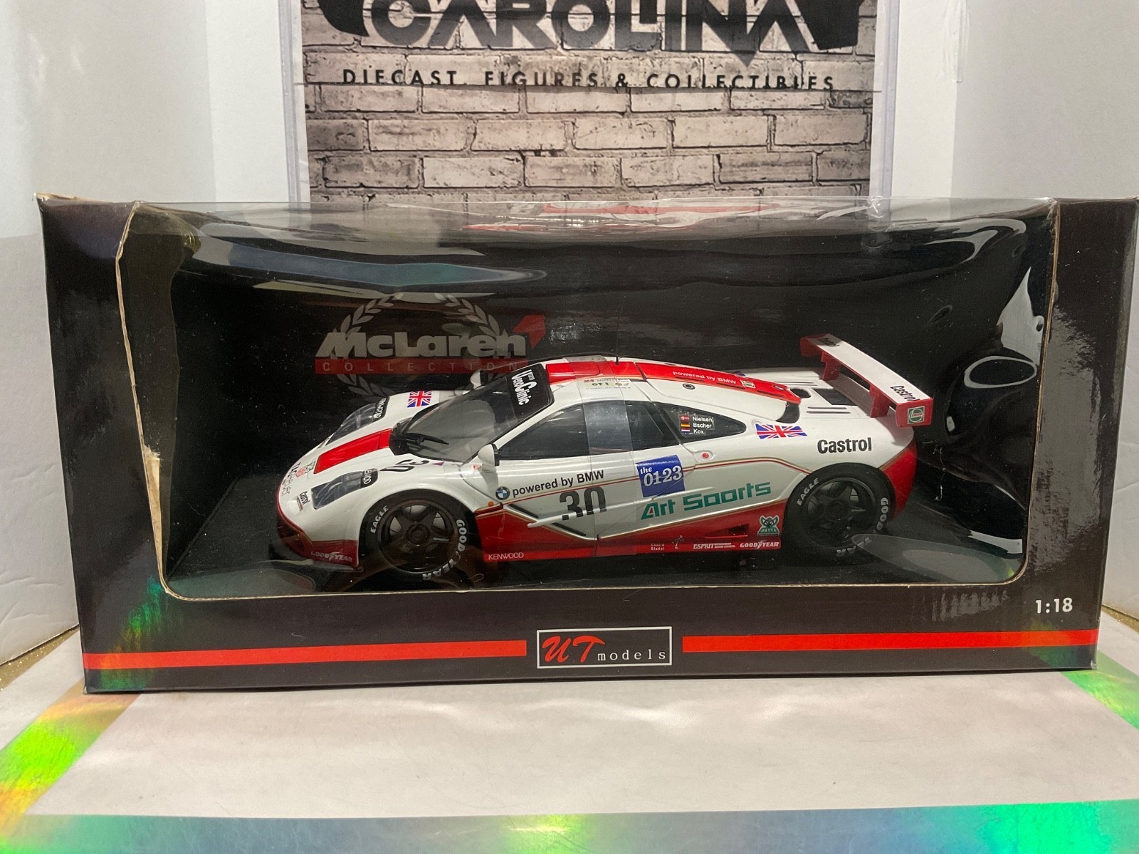1:18 UT MODELS MCLAREN F1 GTR WEST COMPETMON 96 NO 30 BOX DAMAGED 1:18 UT MODELS MCLAREN F1 GTR WEST COMPETMON 96 NO 30 BOX DAMAGED