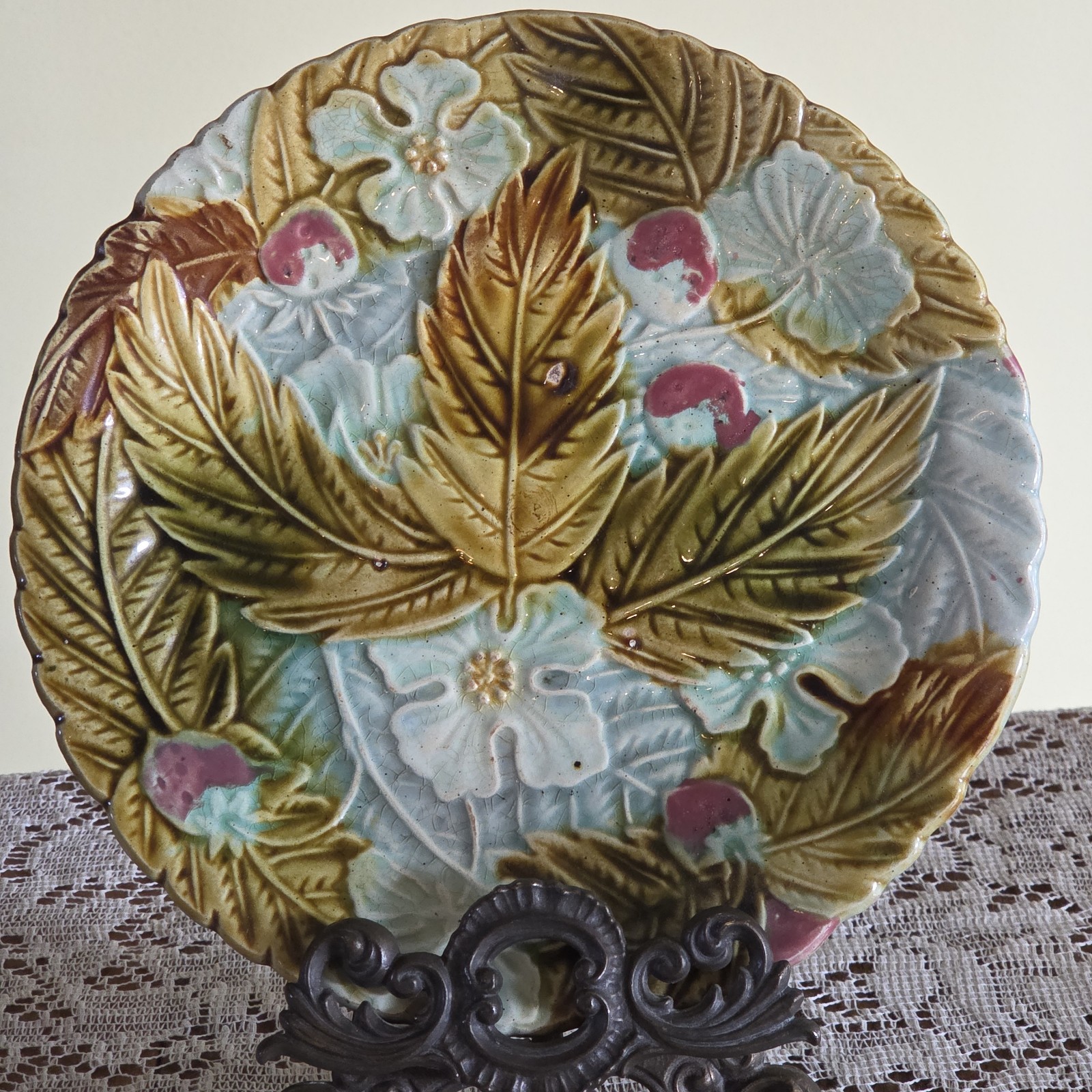 Antique H&C France Majolica Plate Leaves, Flowers, Berries 8.5