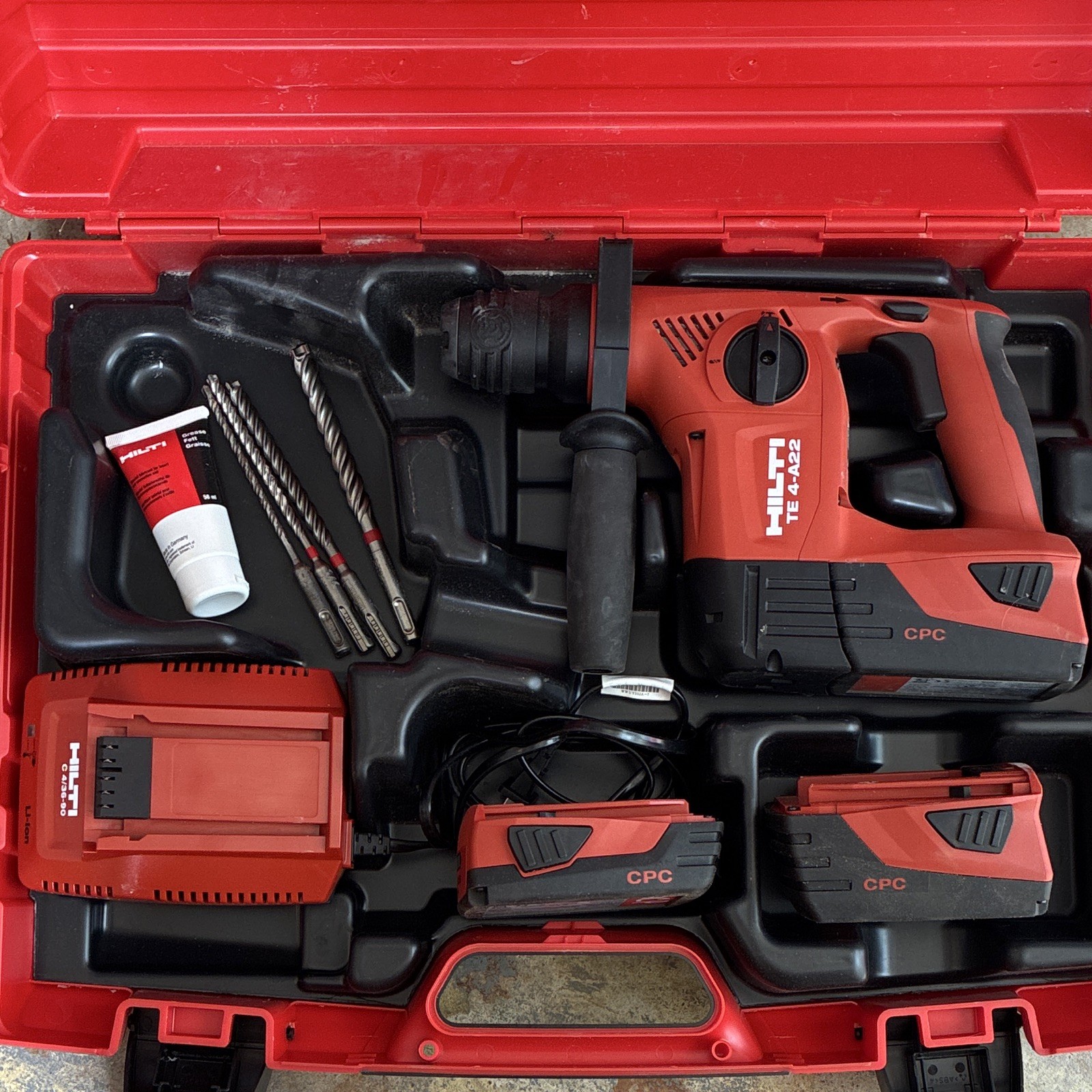 Hilti TE 4-A22 Cordless Rotary Hammer Drill Kit 1/2 Hilti TE 4-A22 Cordless Rotary Hammer Drill Kit 1/2