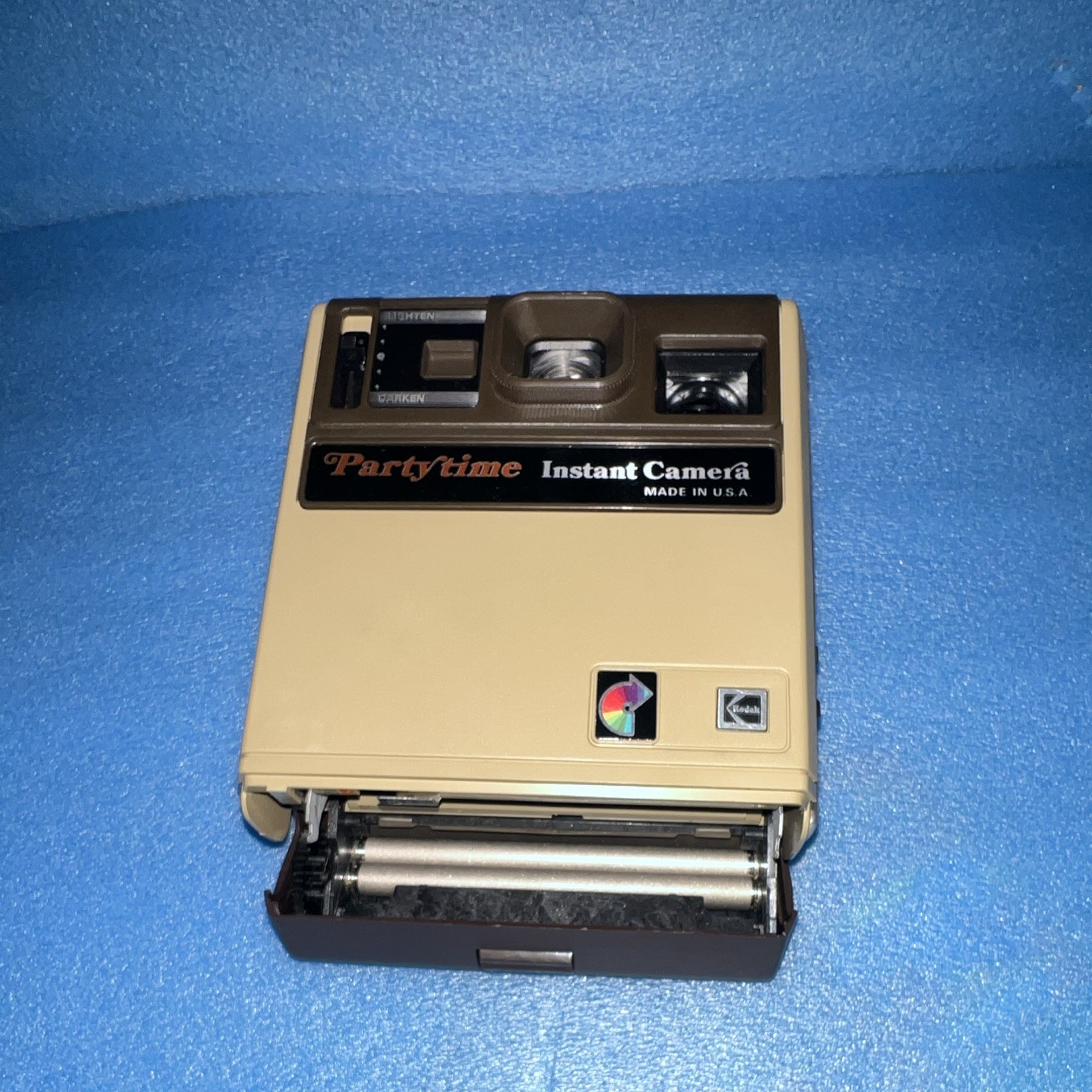 Kodak Partytime Instant Camera Beige/Brown Vintage Made in USA Kodak Partytime Instant Camera Beige/Brown Vintage Made in USA