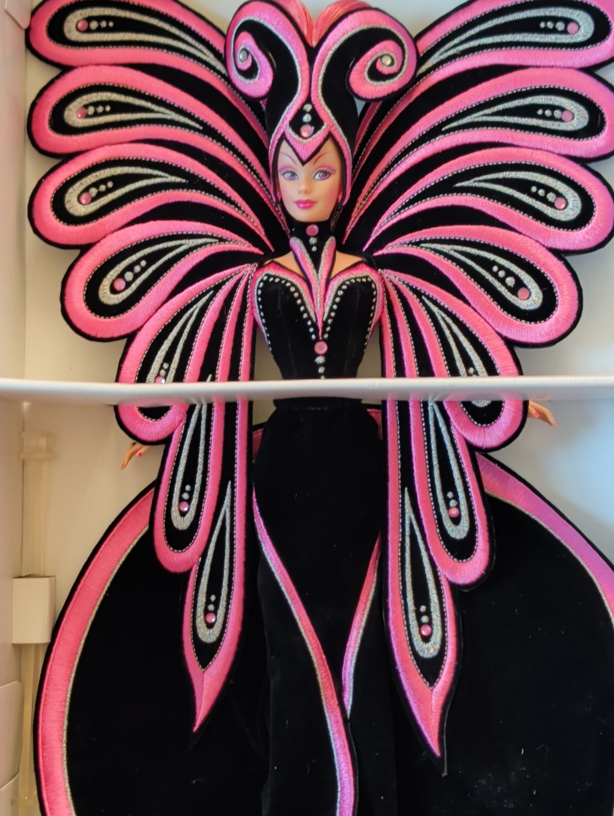 Barbie Le Papillon Limited Edition Doll by Bob Mackie FAO Schwarz 1999 Mattel Barbie Le Papillon Limited Edition Doll by Bob Mackie FAO Schwarz 1999 Mattel
