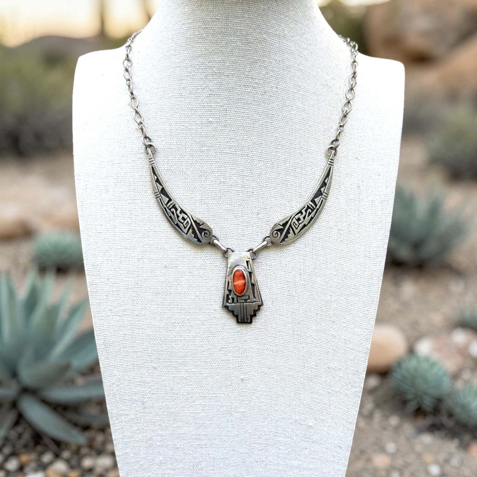 Orange Spiny Necklace- Hopi Orange Spiny Necklace- Hopi