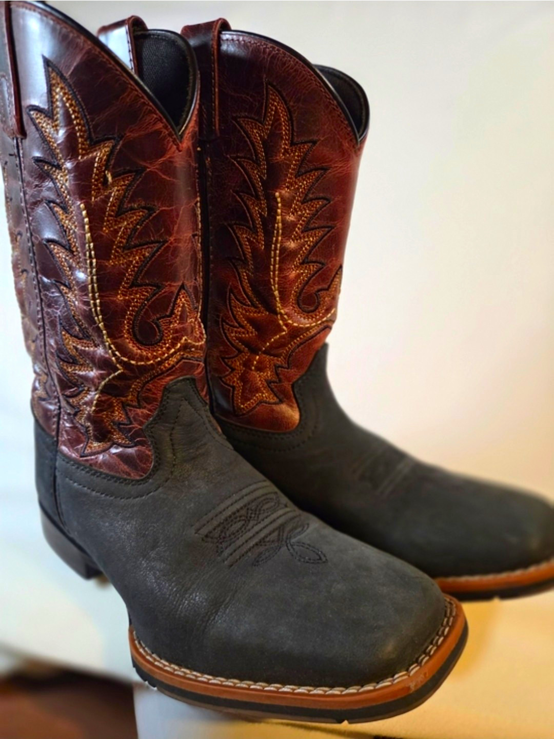 Dan Post Youth Western Cowboy  Leather Boots Square Toe Black/Brown, Size 4 