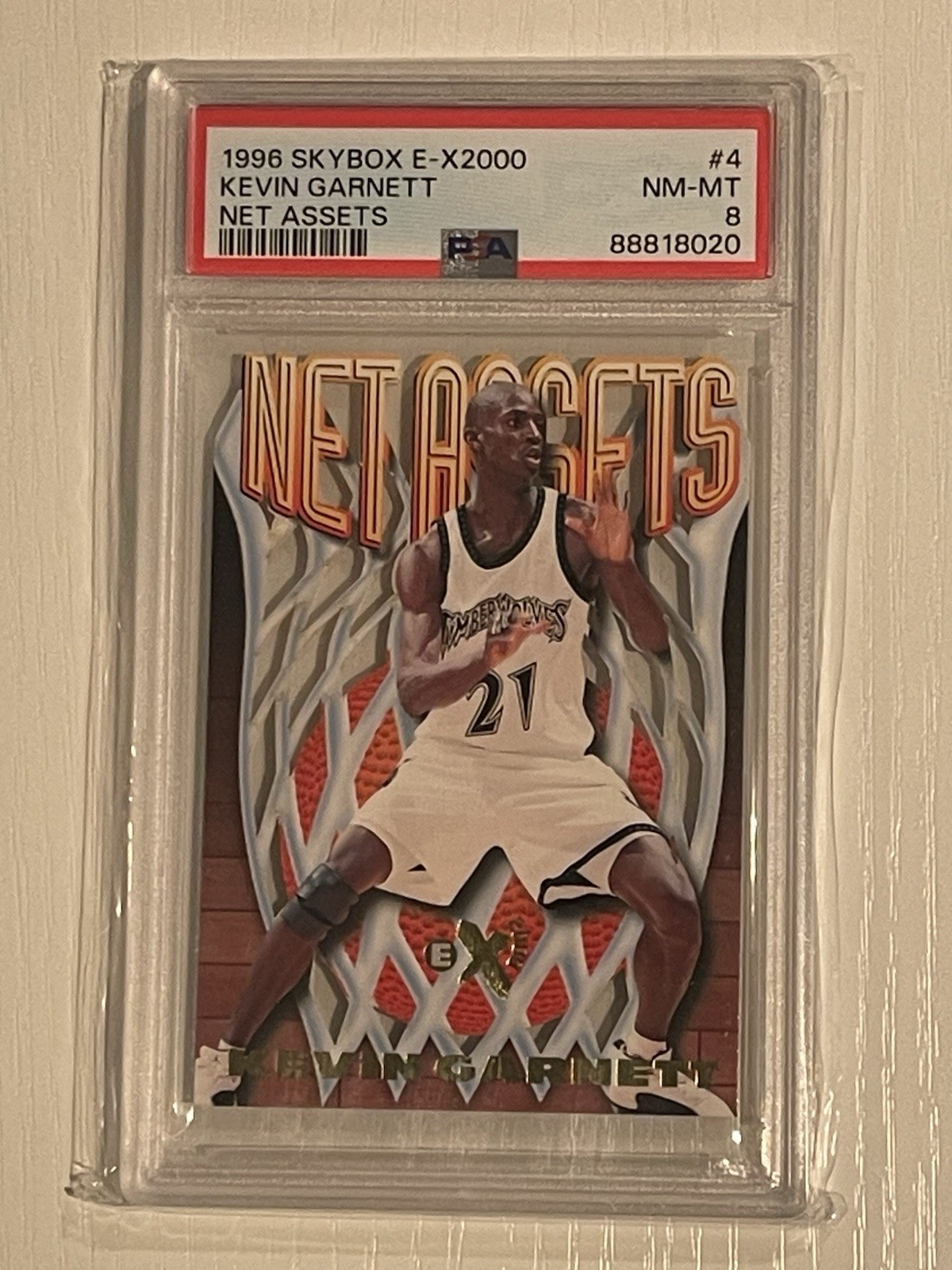 1996 SKYBOX E-X2000 NET ASSETS #4 KEVIN GARNETT PSA 8