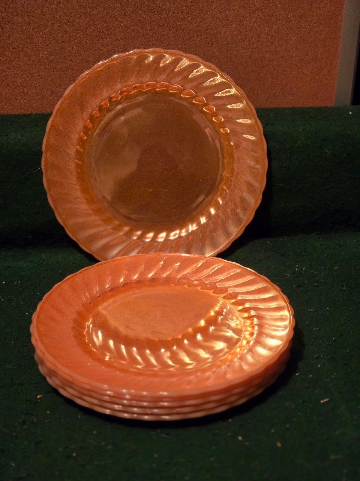 Vtg. Anchor Hocking Peach Swirl Luster Dinner Plates (SH-12) Vtg. Anchor Hocking Peach Swirl Luster Dinner Plates (SH-12)