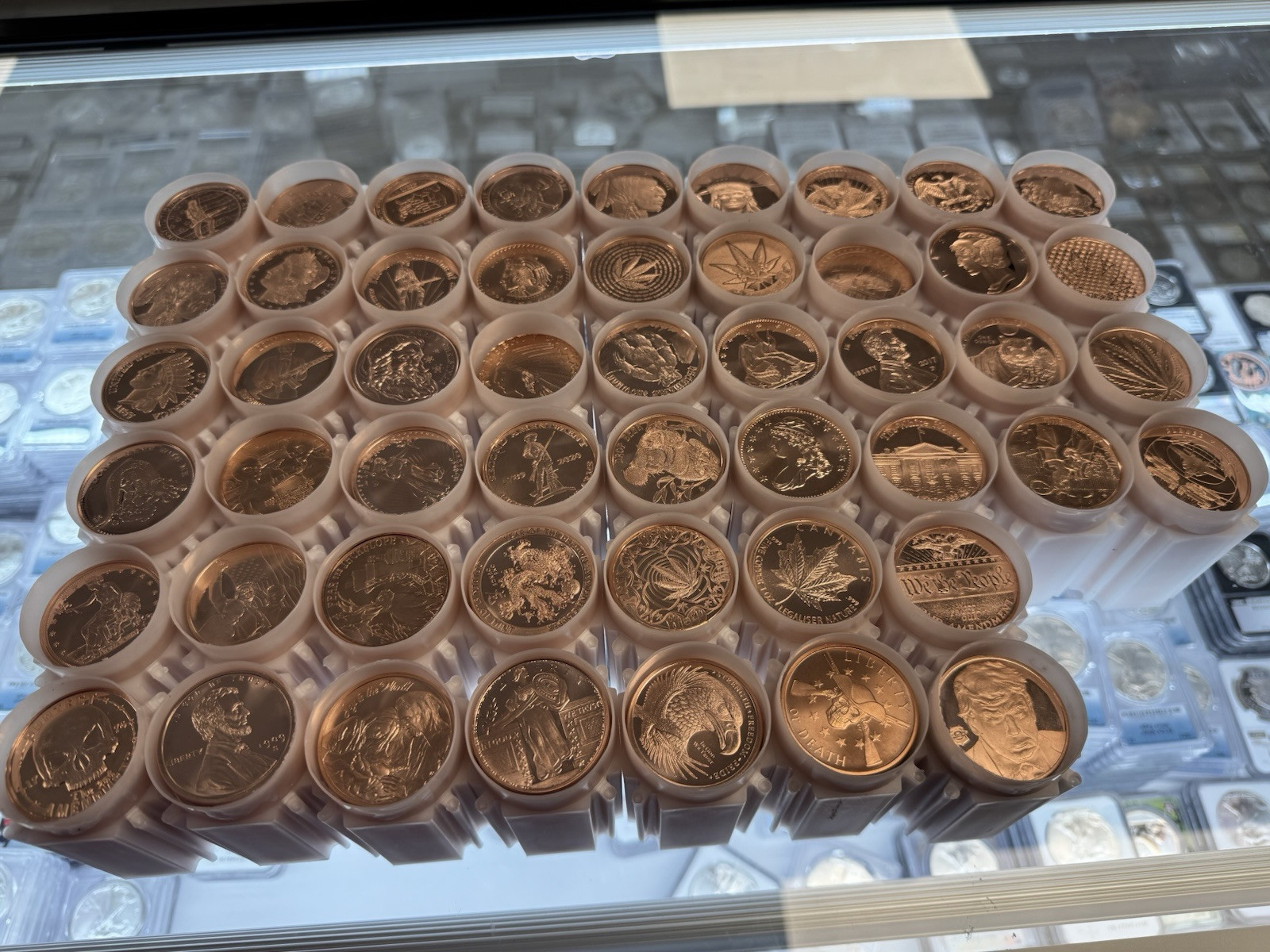 Dealers choice LOT OF 1000 X 1 OZ  RANDOM MIXED COPPER ROUNDS