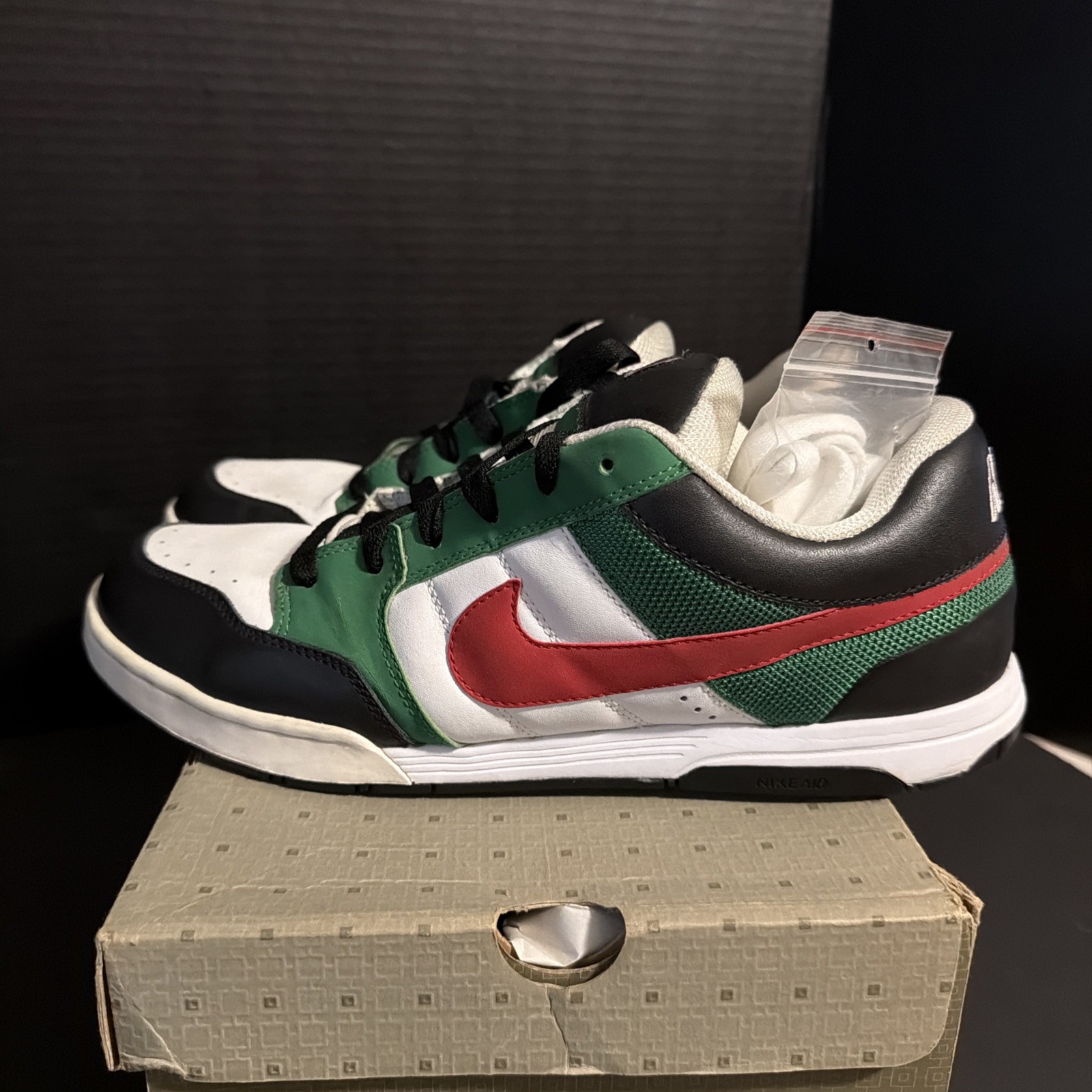 RARE Nike 6.0 Air Morgan White Classic Green US Men’s 11 RARE Nike 6.0 Air Morgan White Classic Green US Men’s 11