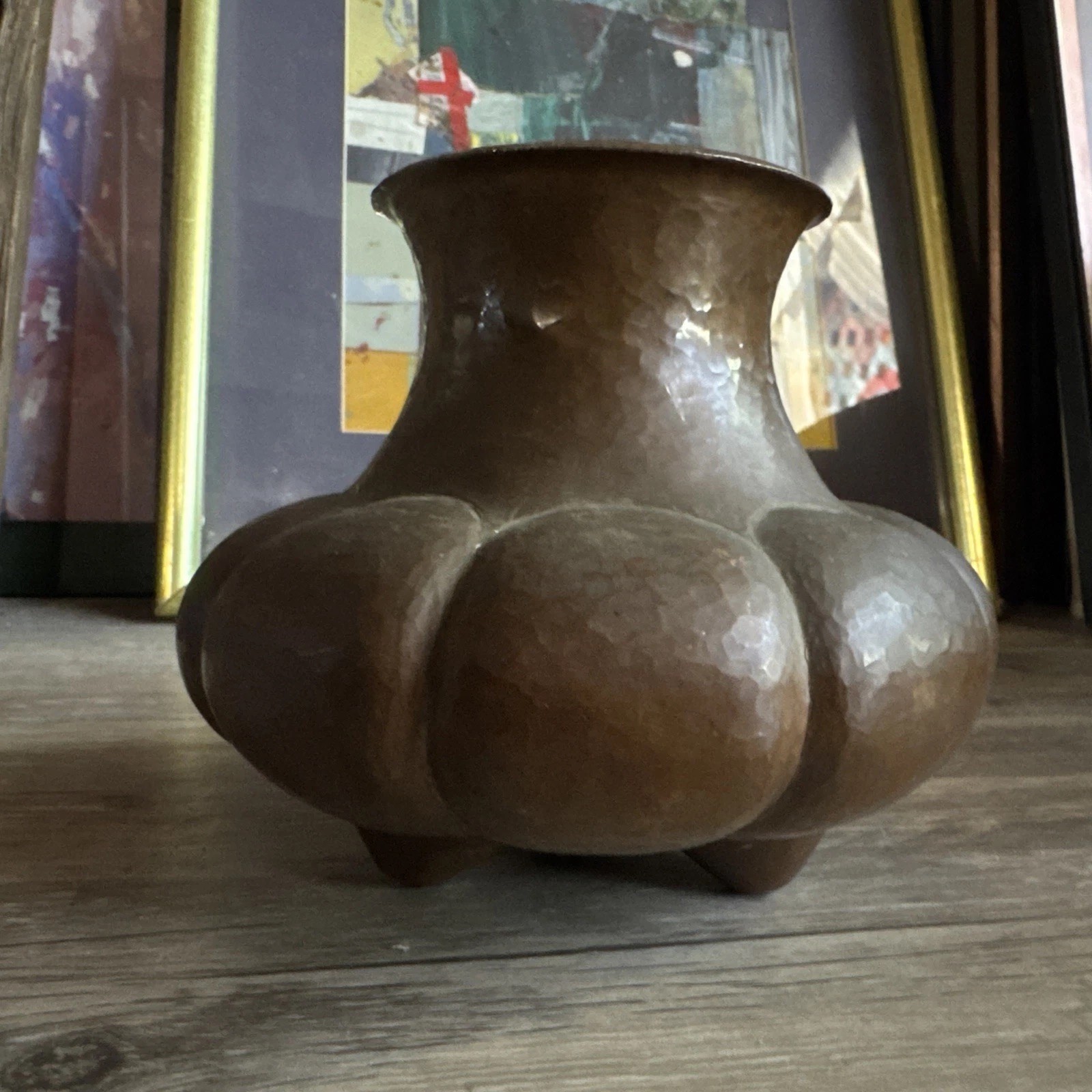 Vintage Santa Clara del Cobre Hammered Copper Lobed Pumpkin Vase with Feet Vintage Santa Clara del Cobre Hammered Copper Lobed Pumpkin Vase with Feet