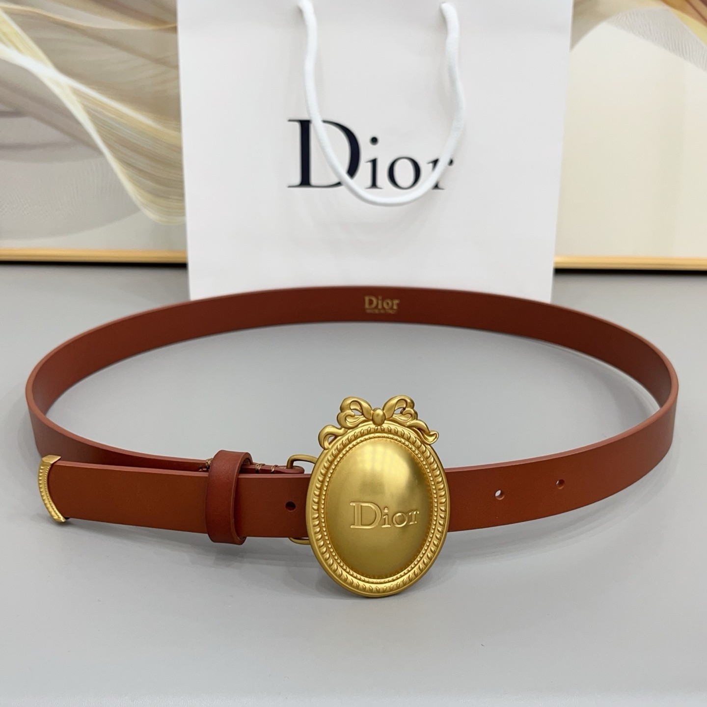 Dior Women\'s Brown Leather Belt Gold Oval Logo Buckle With Box.