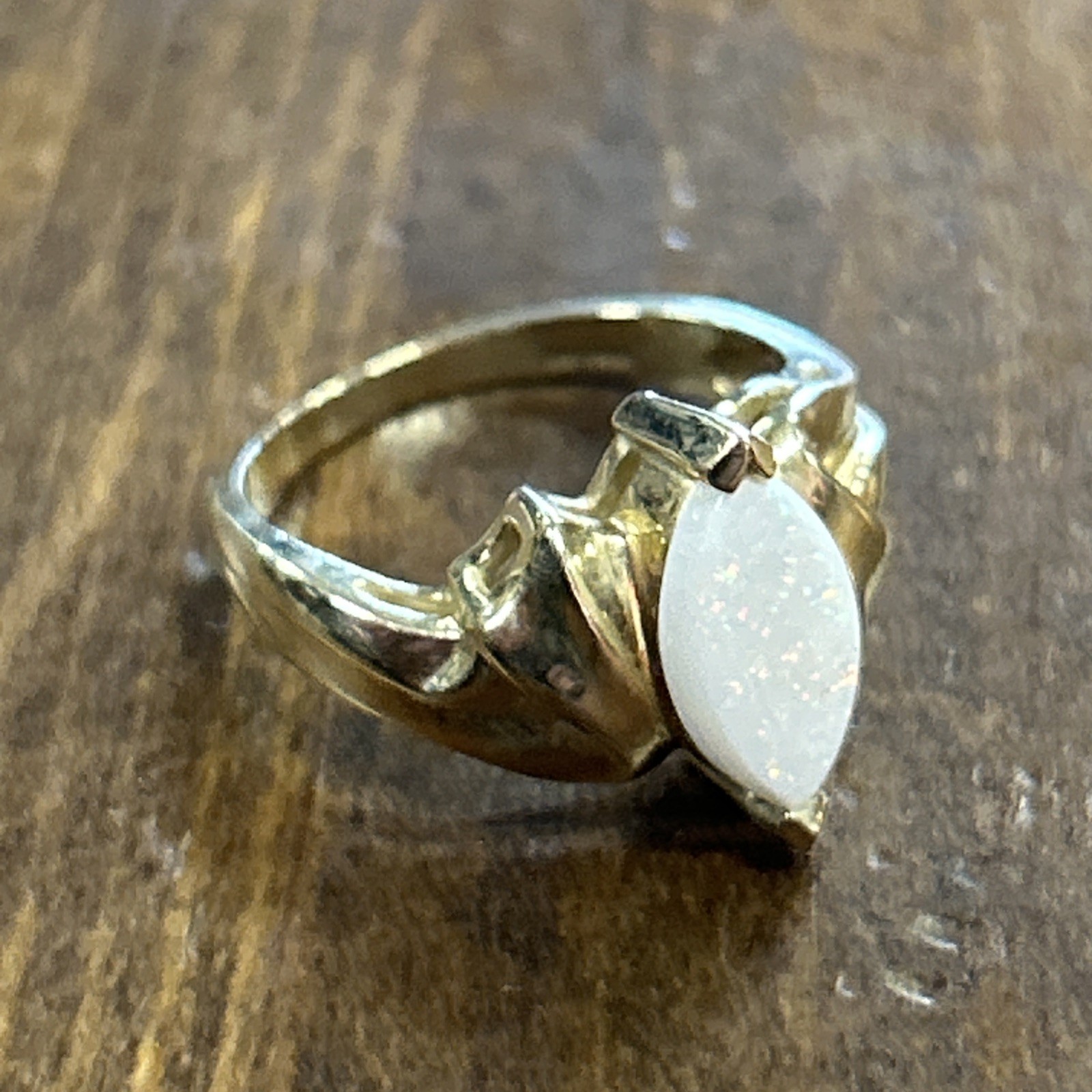 Vintage STAL 10kt Yellow Gold White Marquis Cut Opal Ring Size 7.25 4.44 Grams Vintage STAL 10kt Yellow Gold White Marquis Cut Opal Ring Size 7.25 4.44 Grams