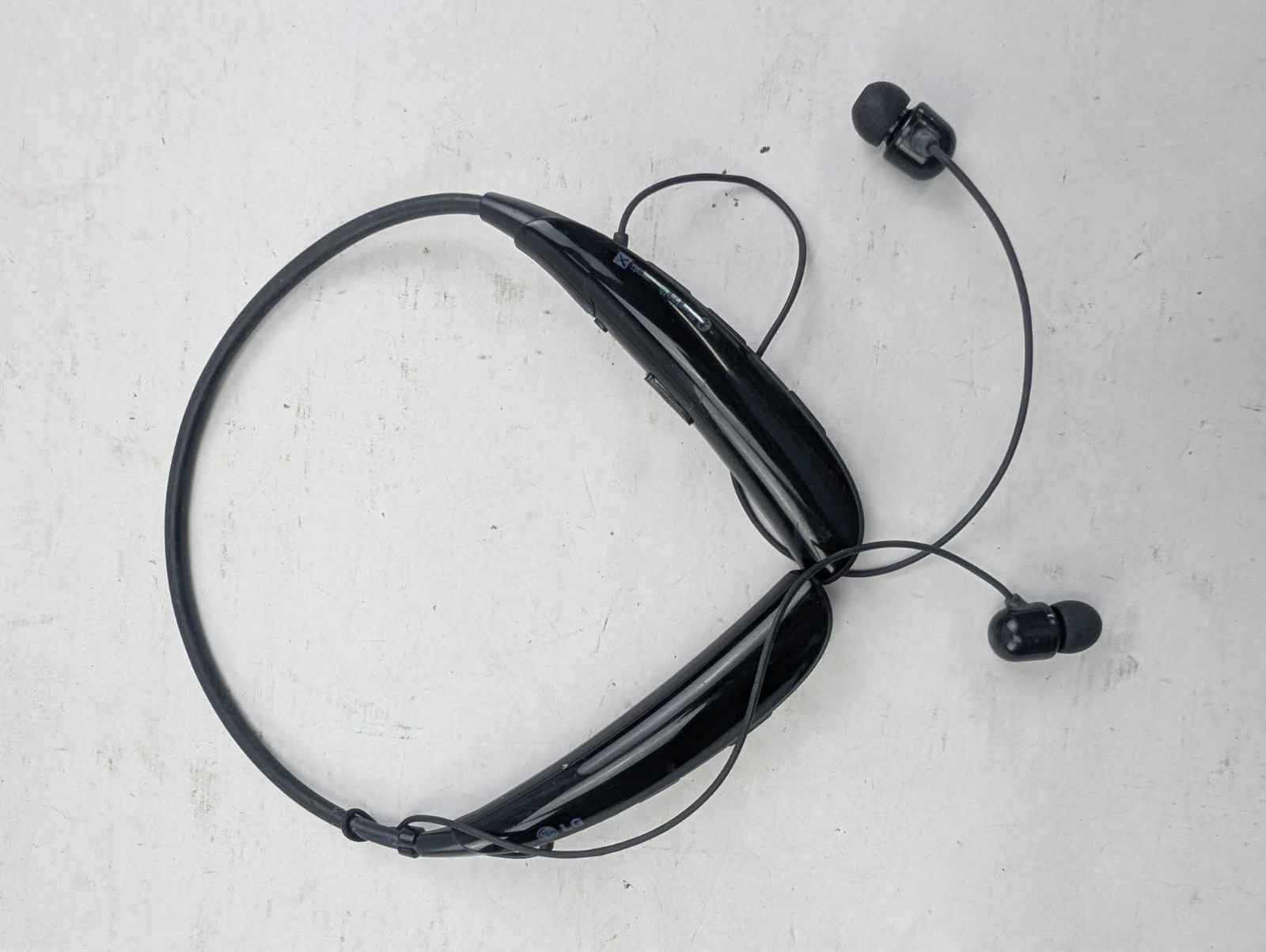 LG Tone Pro HBS-750 Bluetooth Wireless Stereo Headset Headphones Black LG Tone Pro HBS-750 Bluetooth Wireless Stereo Headset Headphones Black