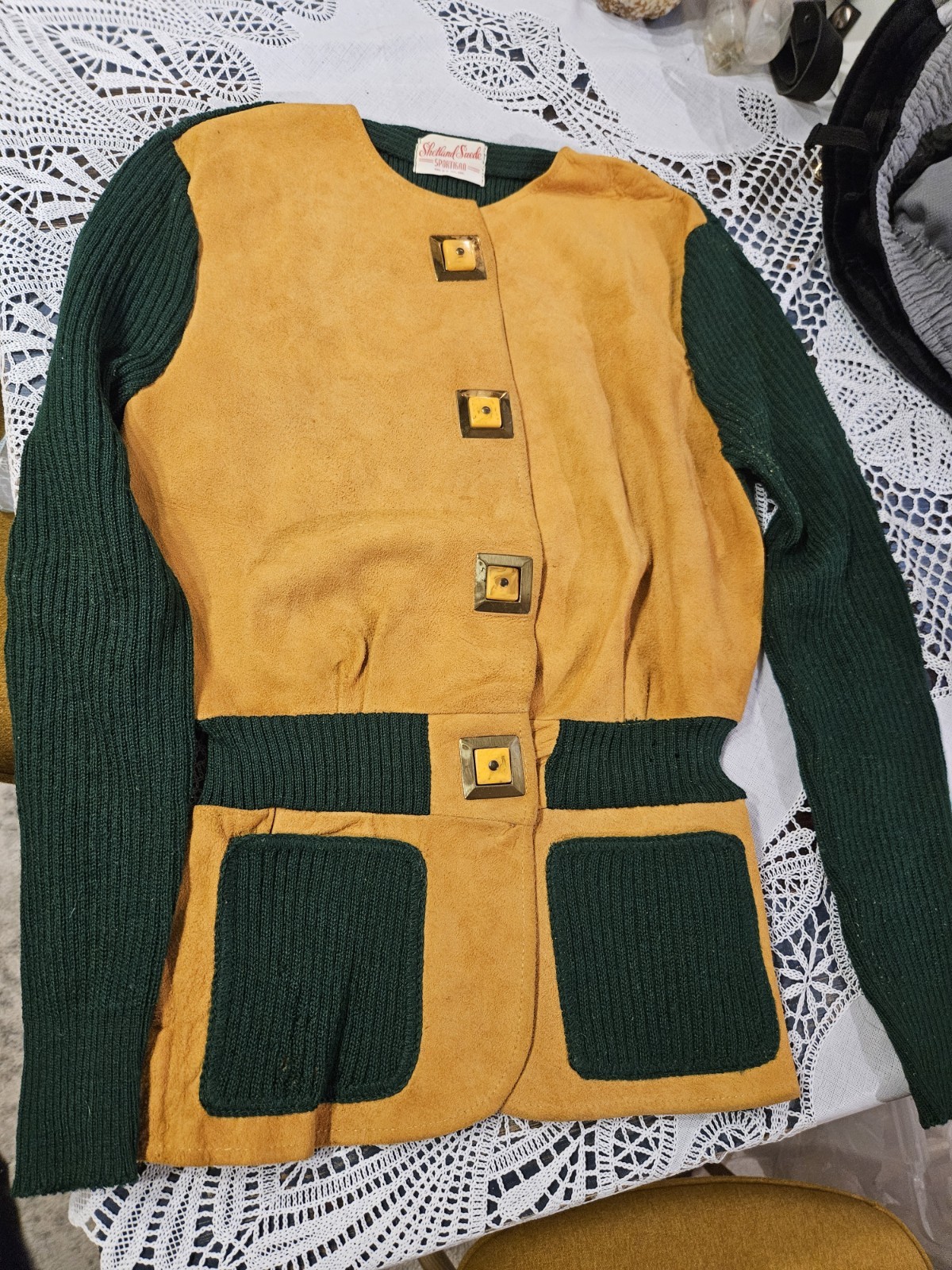 Rare 1940s Shetland Suede Sportigan Iconic Sweater Colorblock Yellow Bakelite Rare 1940s Shetland Suede Sportigan Iconic Sweater Colorblock Yellow Bakelite