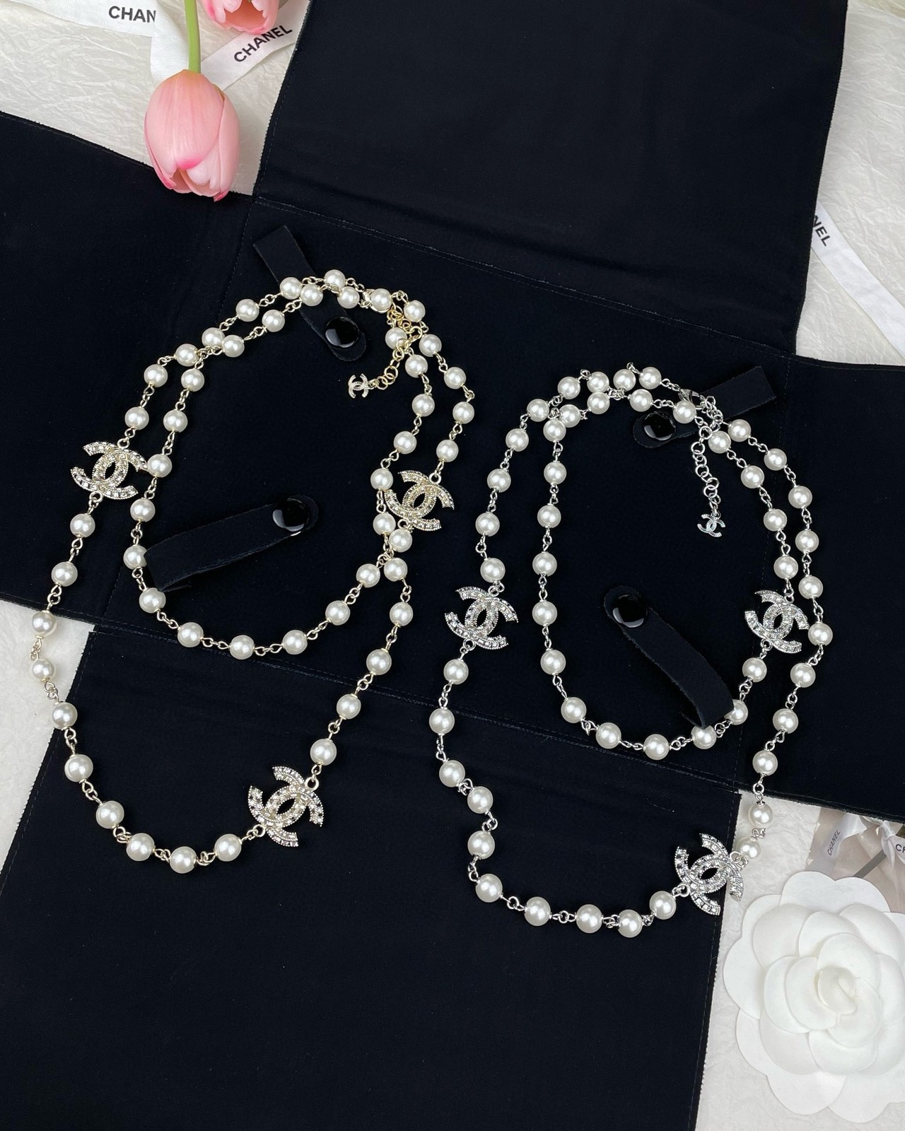 Charm Pearl Metal Plated Necklace 15 Charm Pearl Metal Plated Necklace 15