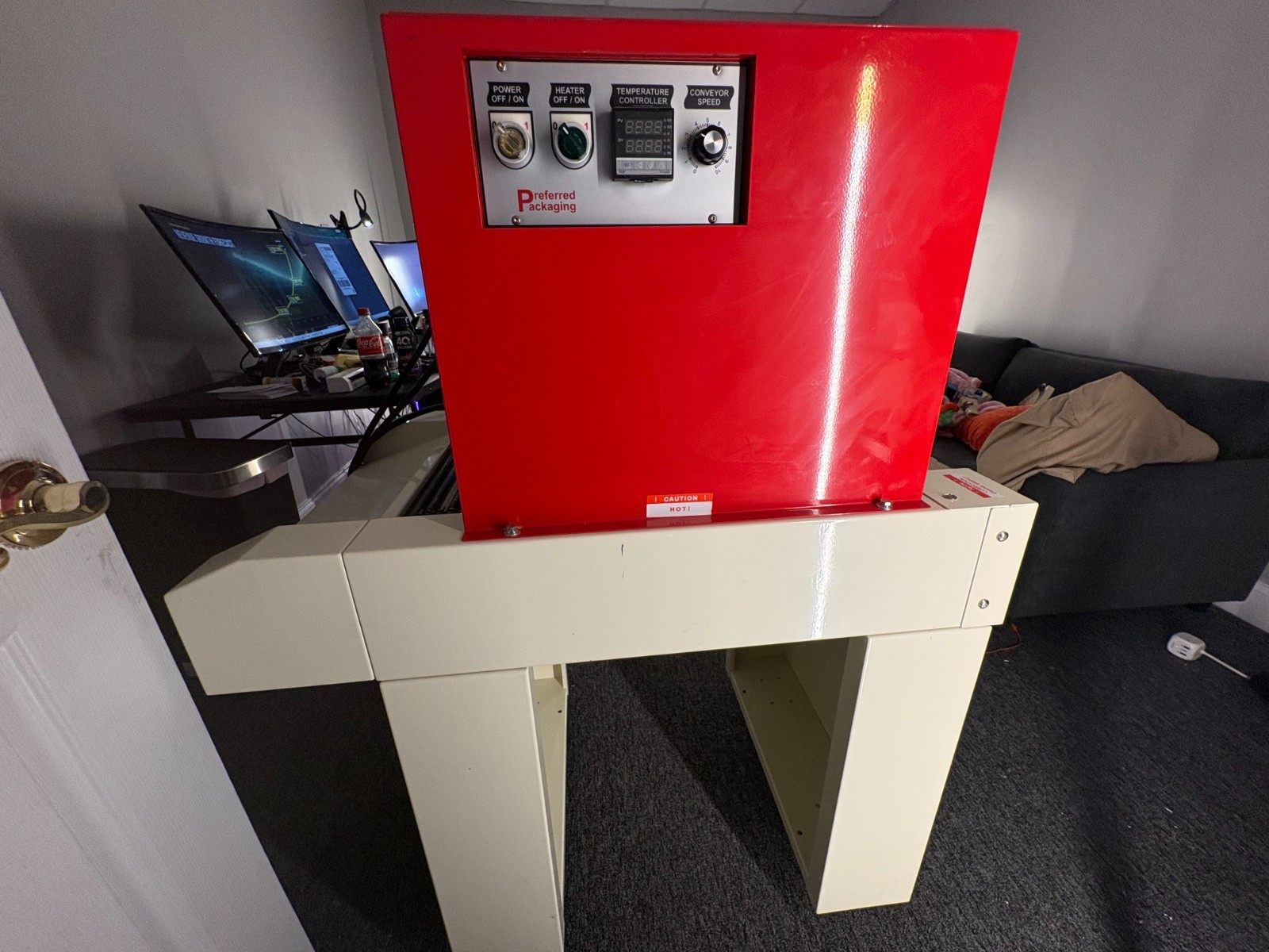 Uline H-951 Shrink Tunnel + H-953 Leg Kit-Local pickup only, Covington GA 30014 Uline H-951 Shrink Tunnel + H-953 Leg Kit-Local pickup only, Covington GA 30014