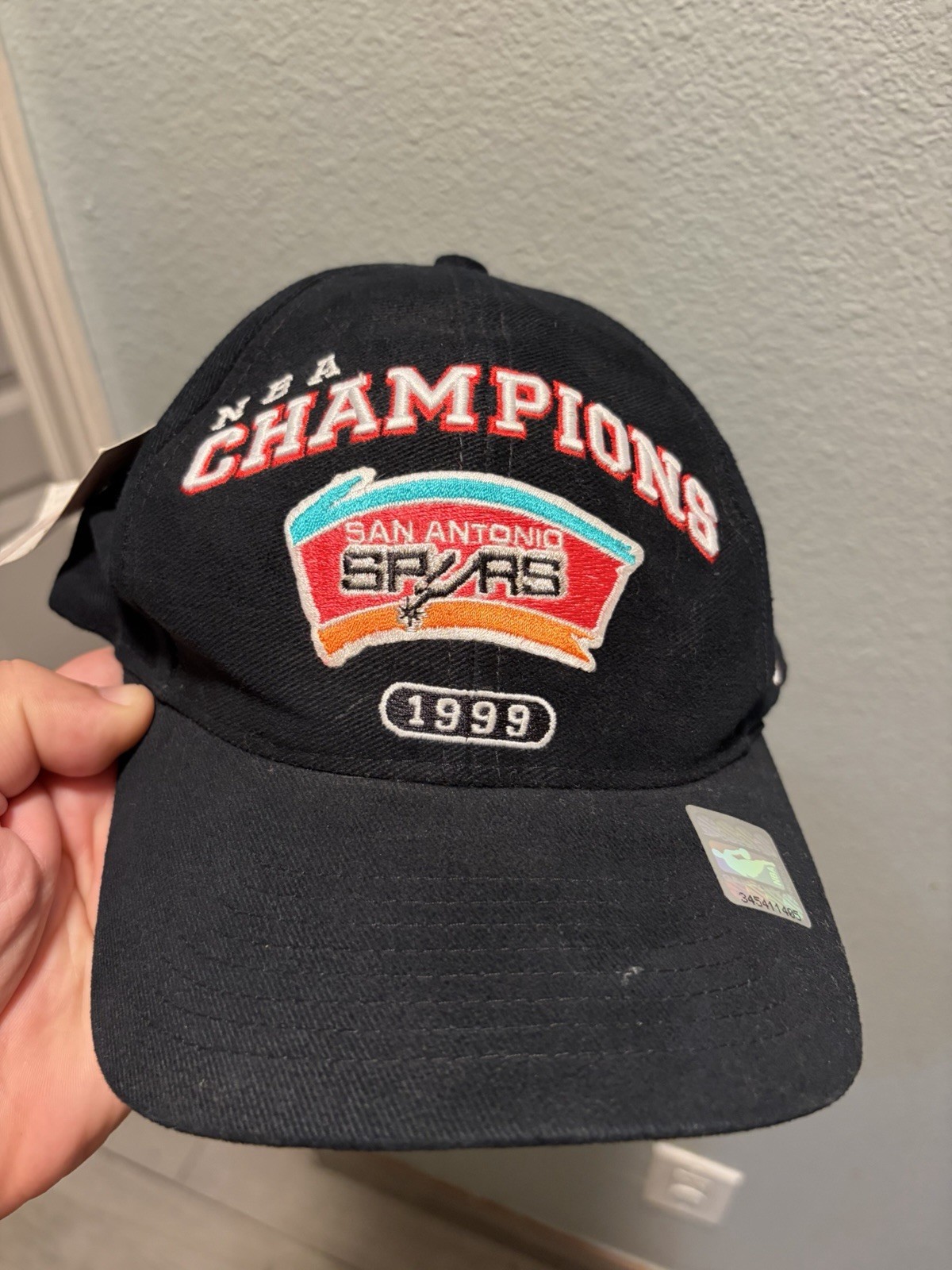 Vintage San Antonio Spurs 1999 NBA Champions Logo Athletics SnapBack Hat NWT Vintage San Antonio Spurs 1999 NBA Champions Logo Athletics SnapBack Hat NWT