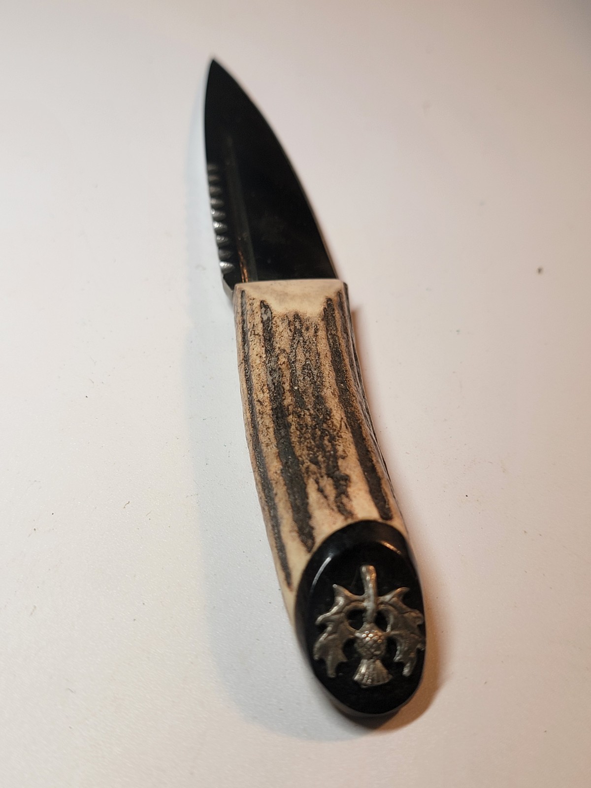 Vintage Dykehead Scotland Fixed Blade Knife Horn Handle W/Emblem 6.75\