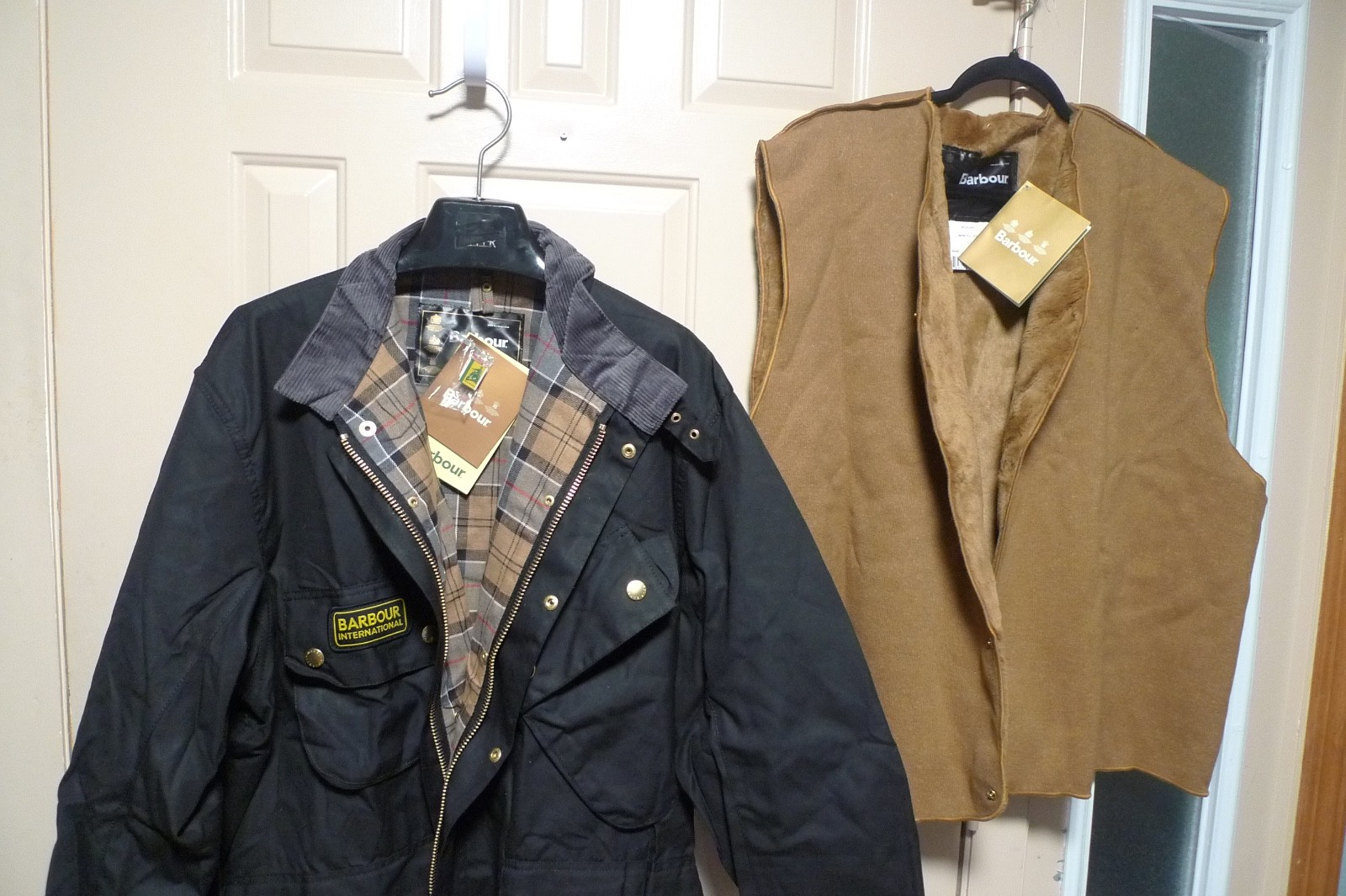 BARBOUR - INTERNATIONAL  WAX COTTON JACKET & LINER - MADE @ UK - NOS W/TAGS - 52