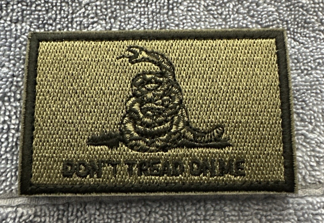 DON’T TREAD ON ME GADSDEN FLAG 2x3 Embroidered Morale Patch Hook Backing New DON’T TREAD ON ME GADSDEN FLAG 2x3 Embroidered Morale Patch Hook Backing New