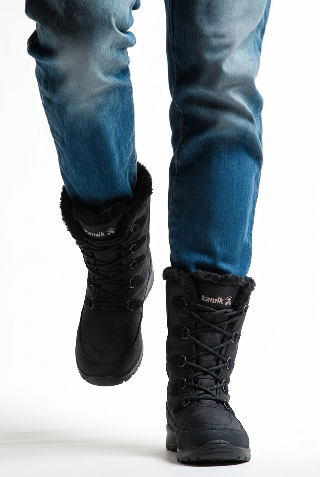 Kamik  Brooklyn Womens  size 8   Black Waterproof Insulated snow boots