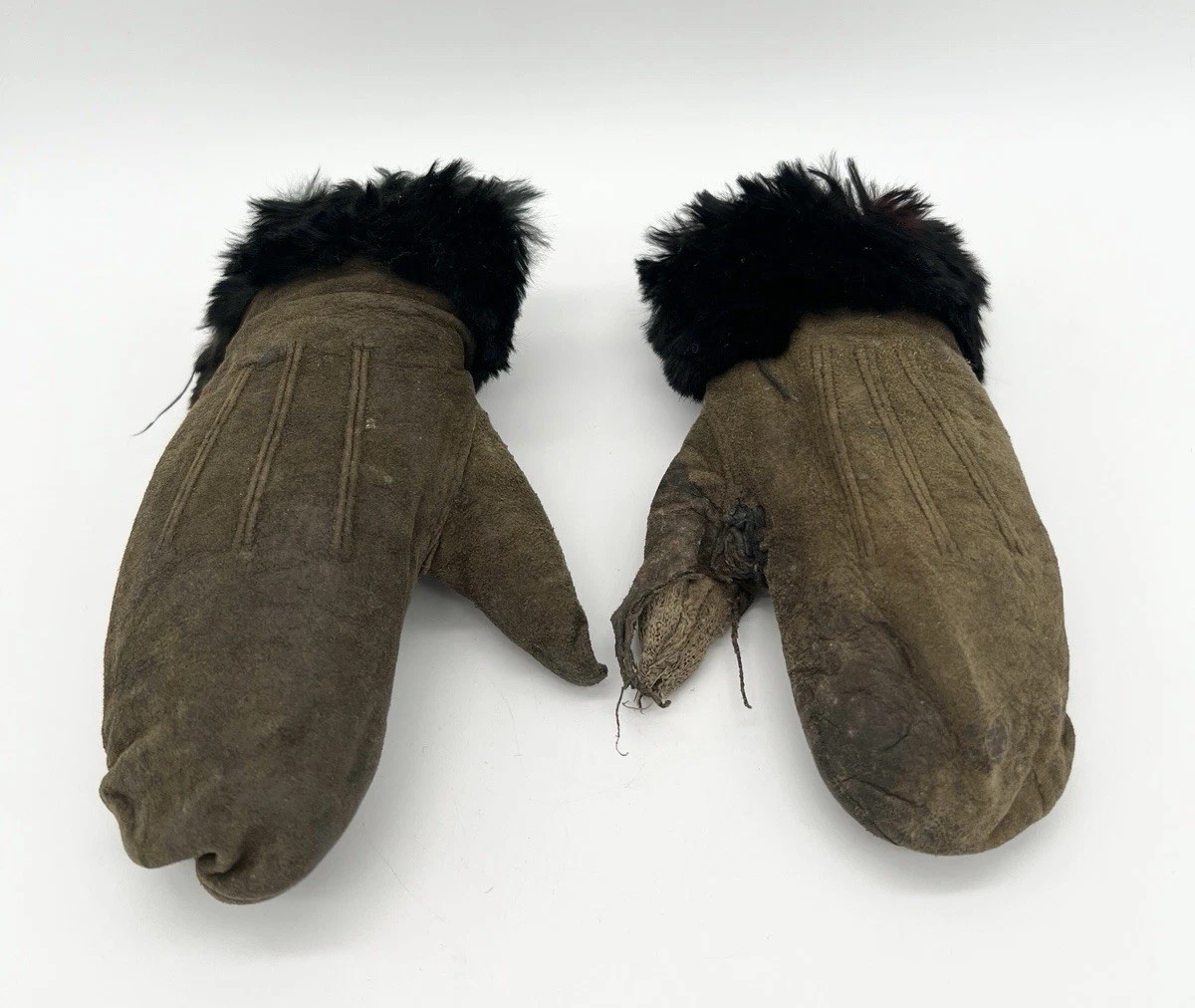 Vintage 30s Menominee Native American Child’s Fur Trimmed Suede Gloves