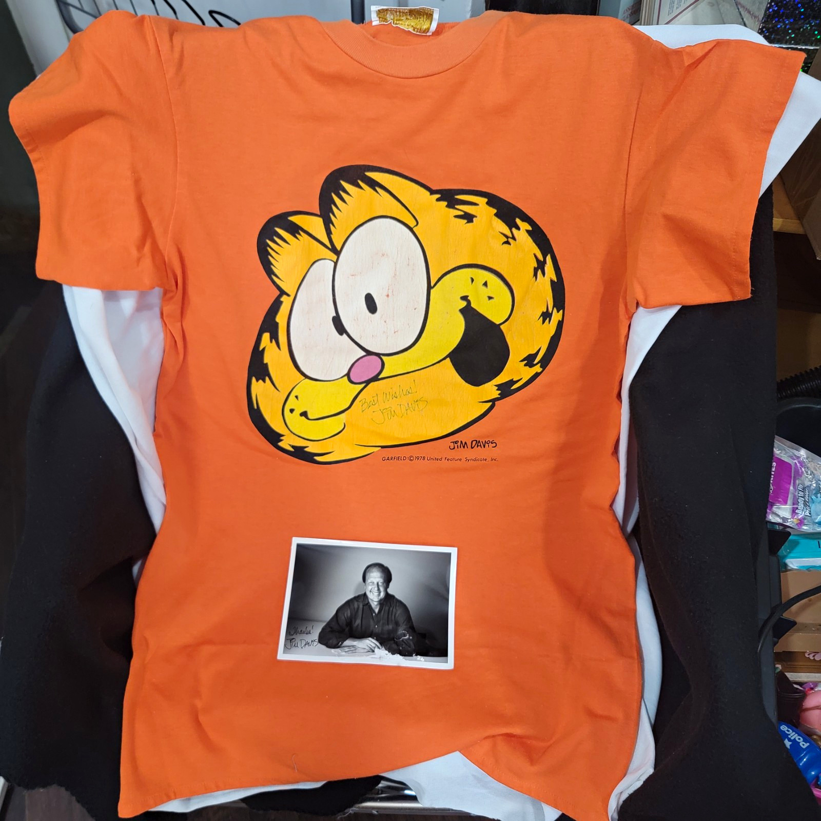 Vintage 1978 Garfield Orange Graphic Print Tee Men's L Signed+Signed Photo Vintage 1978 Garfield Orange Graphic Print Tee Men's L Signed+Signed Photo