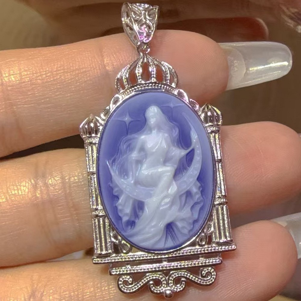 925 sterling silver blue Agate Cameo vintage jewelry Pendant estate jewelry 925 sterling silver blue Agate Cameo vintage jewelry Pendant estate jewelry