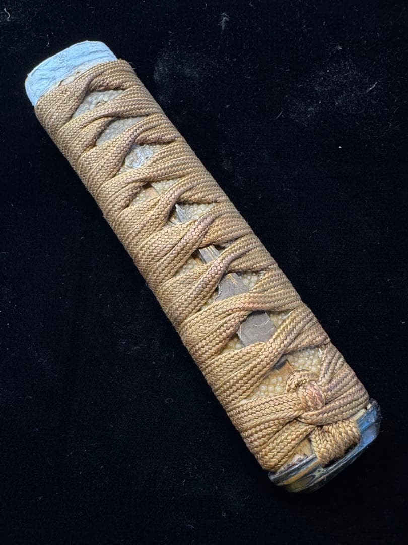 Japanese Tsuka Sword Handle Fuchi Kashira Menuki Wrapped Antique Edo Style Japanese Tsuka Sword Handle Fuchi Kashira Menuki Wrapped Antique Edo Style