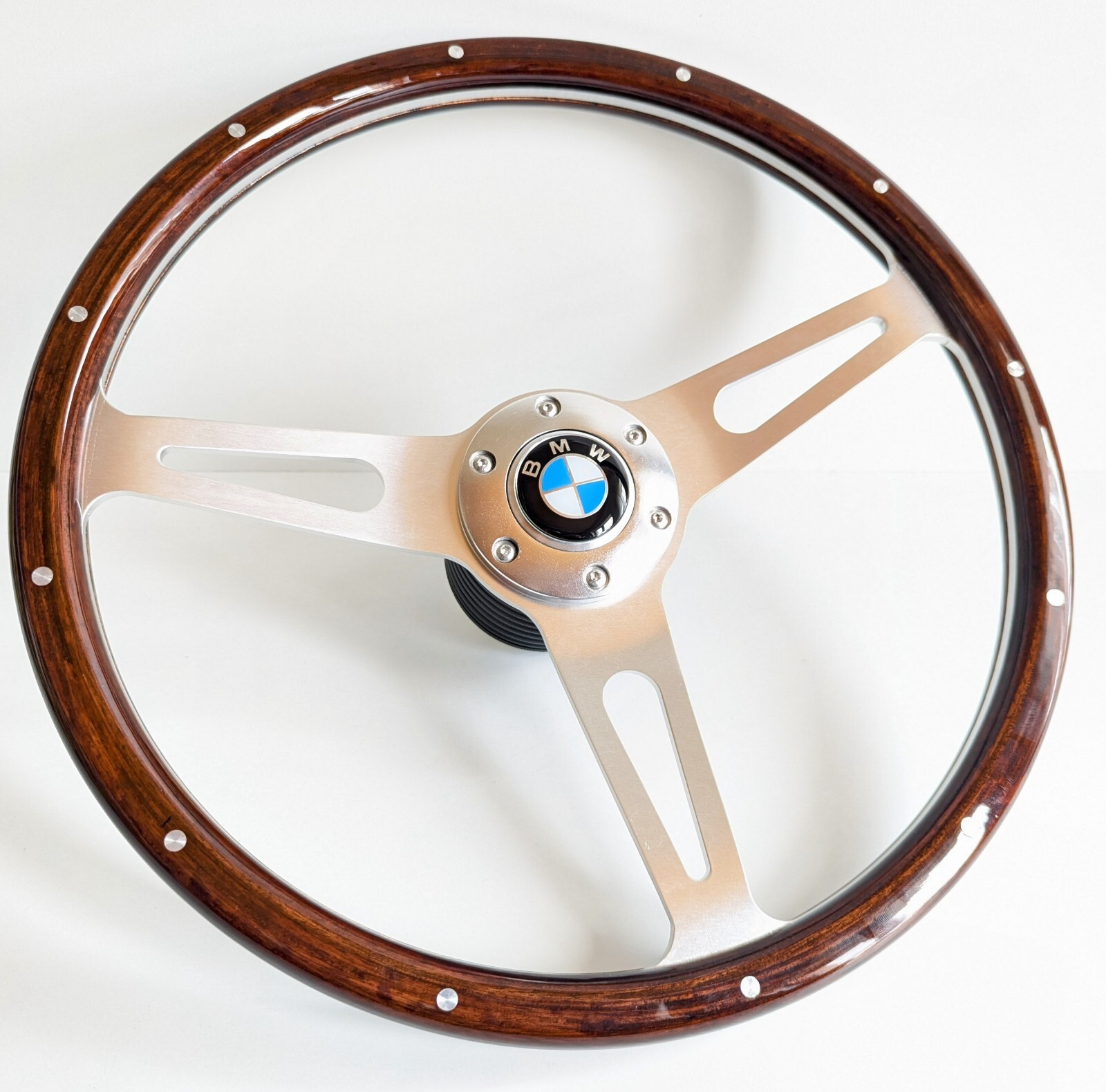 Steering Wheel fits for BMW Wood Chrome Vintage E3 E10 2002 1502 1602 1802 65-76 Steering Wheel fits for BMW Wood Chrome Vintage E3 E10 2002 1502 1602 1802 65-76