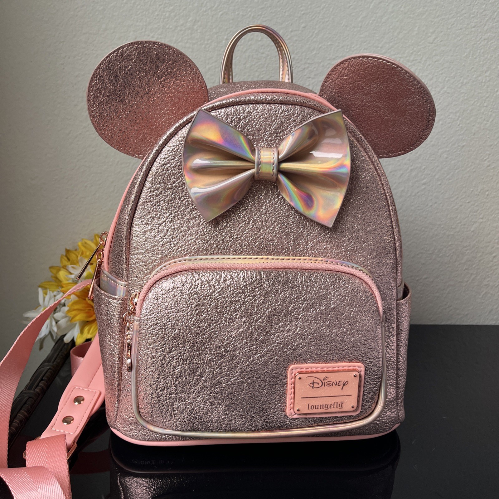 Disney Parks Loungefly Minnie Mouse Rose Gold Sequin Mini Backpack Disney Parks Loungefly Minnie Mouse Rose Gold Sequin Mini Backpack